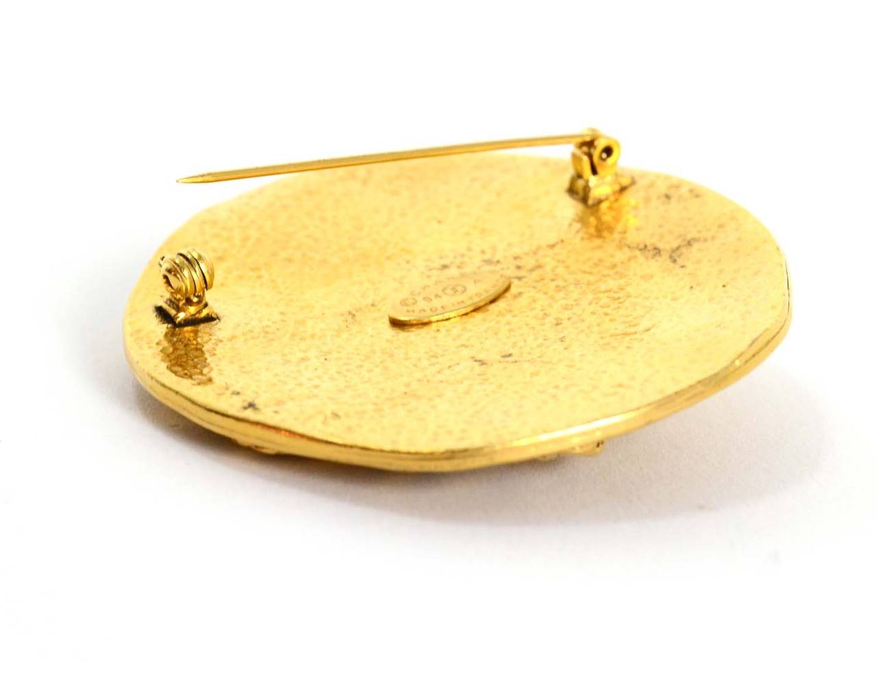 CHANEL Vintage '94 Goldtone CC Brooch In Excellent Condition In New York, NY