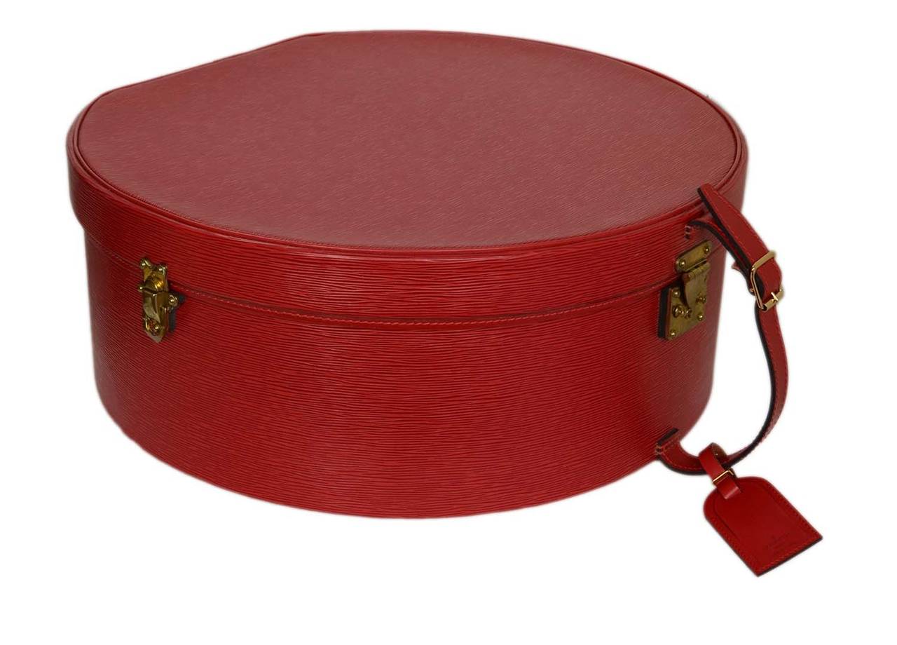 LOUIS VUITTON Vintage '96 Red Epi Hat Box GHW 1