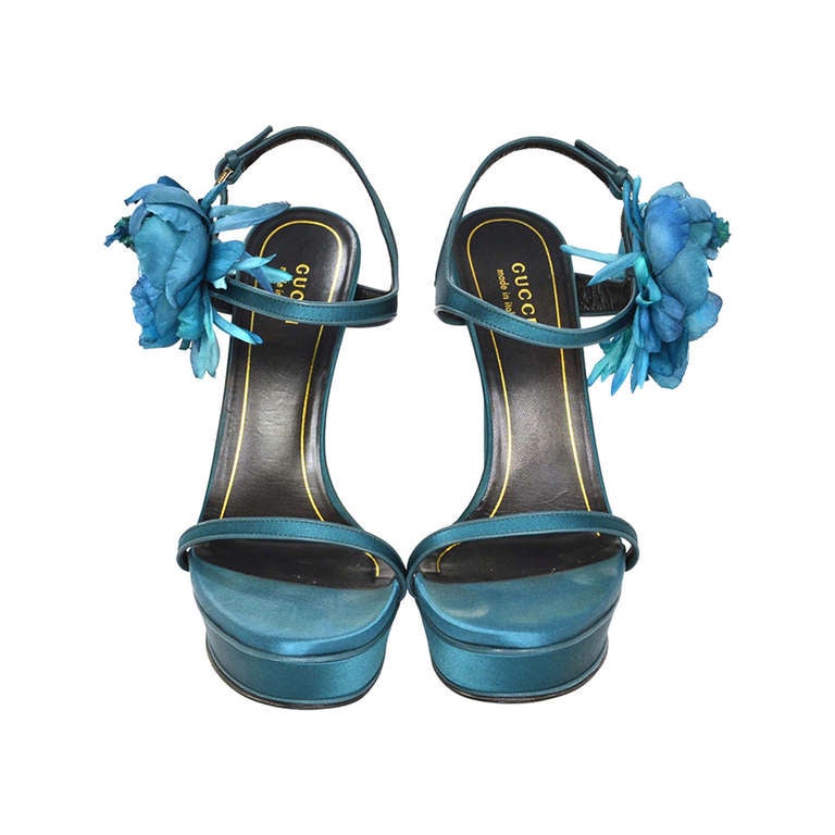 GUCCI Teal Satin Platform Sandal With Flower Sz 7.5