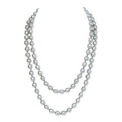 CHANEL Vintage 1981 44" Long Grey Faux Pearl Necklace 6