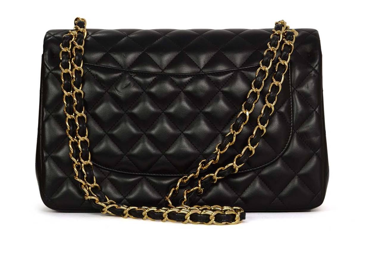 Chanel '15 Black Quilted Lambskin Jumbo Classic Double Flap Bag rt. $5,900 In Excellent Condition In New York, NY
