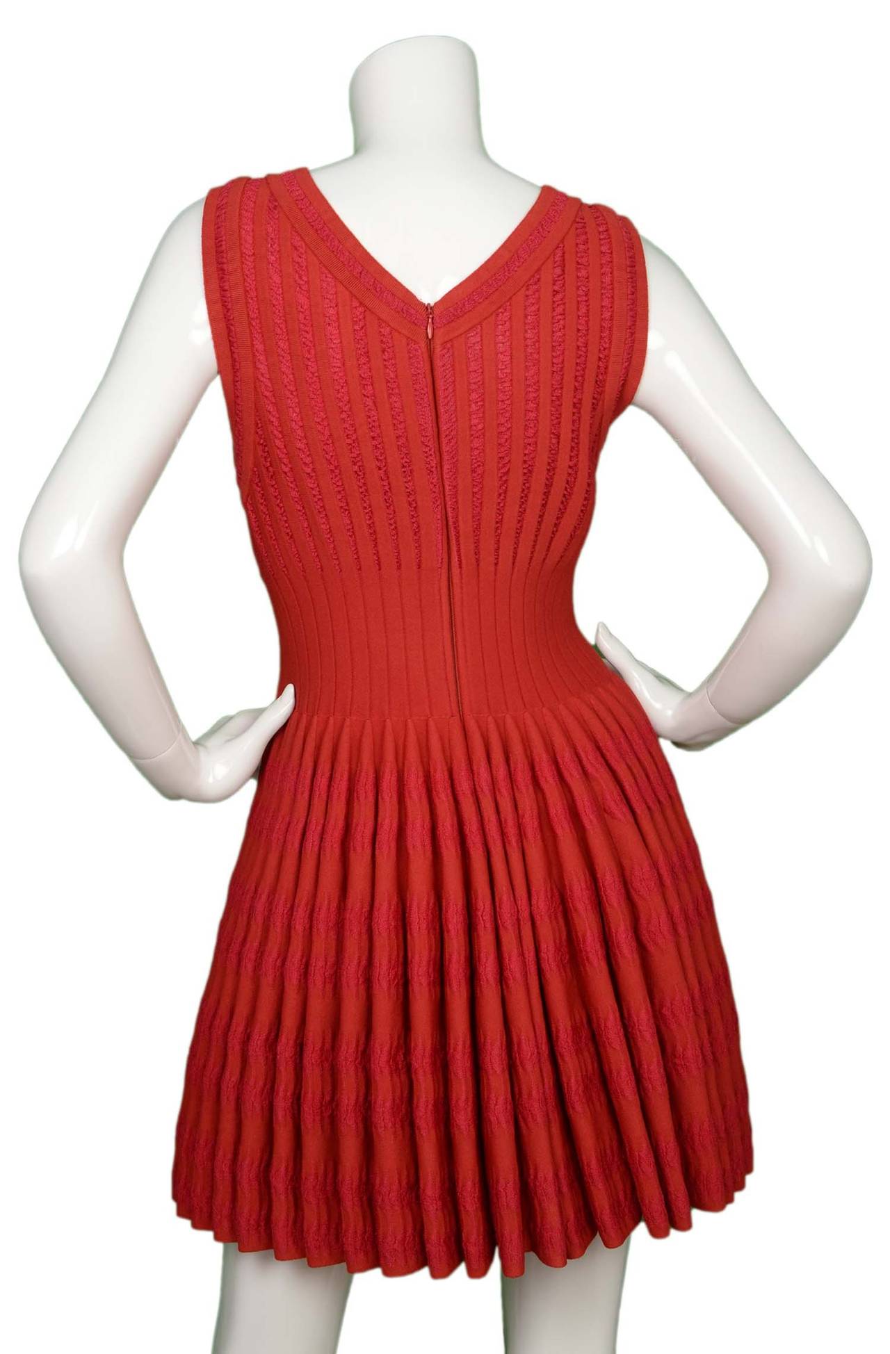 Alaia Red Sleeveless Fit & Flare Dress sz 42 In Excellent Condition In New York, NY