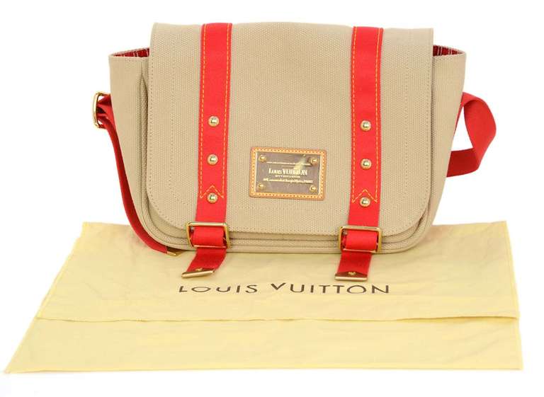 Louis Vuitton Antigua Besace Messenger Bag Canvas at 1stDibs