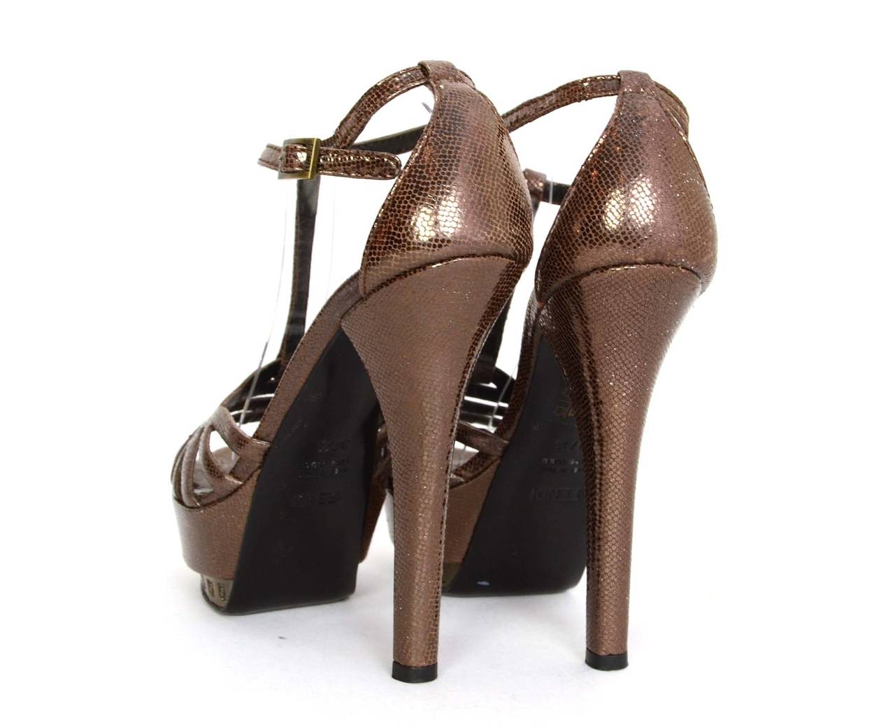FENDI Bronze Strappy Platform Pumps sz 37.5 In Excellent Condition In New York, NY