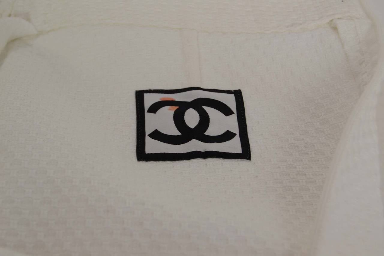 CHANEL White Cotton Tennis Skirt sz 34 In Excellent Condition In New York, NY