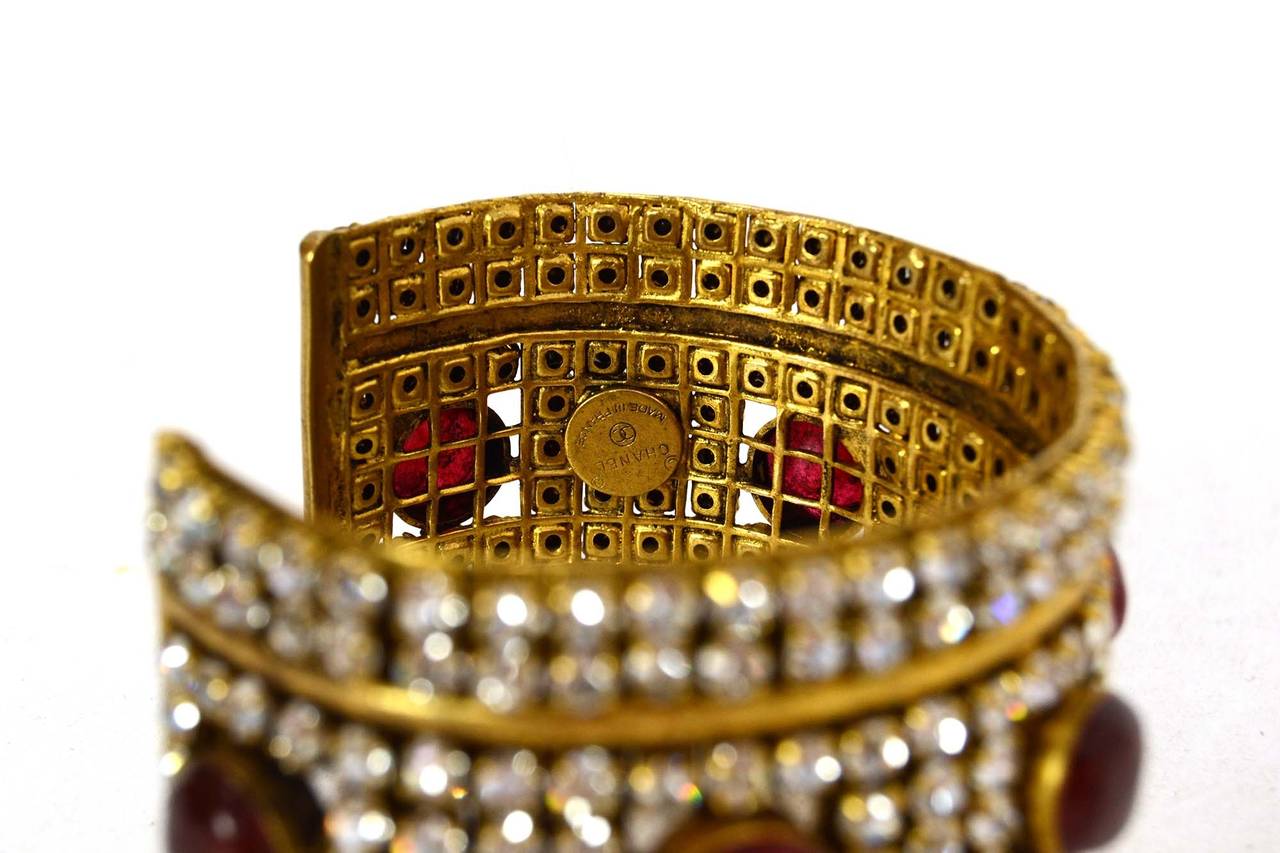 Chanel 70's Red Gripoix & Rhinestone Gold Cuff Bracelet 1