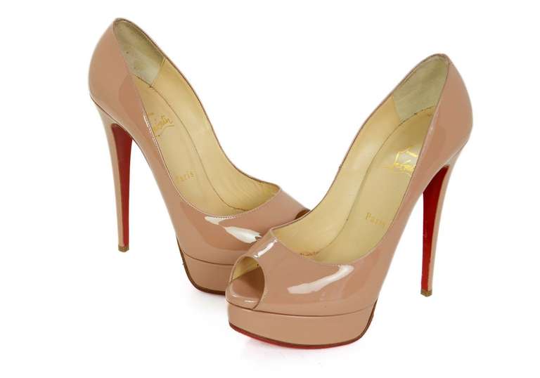 CHRCHRISTIAN LOUBOUTIN Nude Patent Leather Lady Peep Toe Pump Shoes Sz 8.5 1