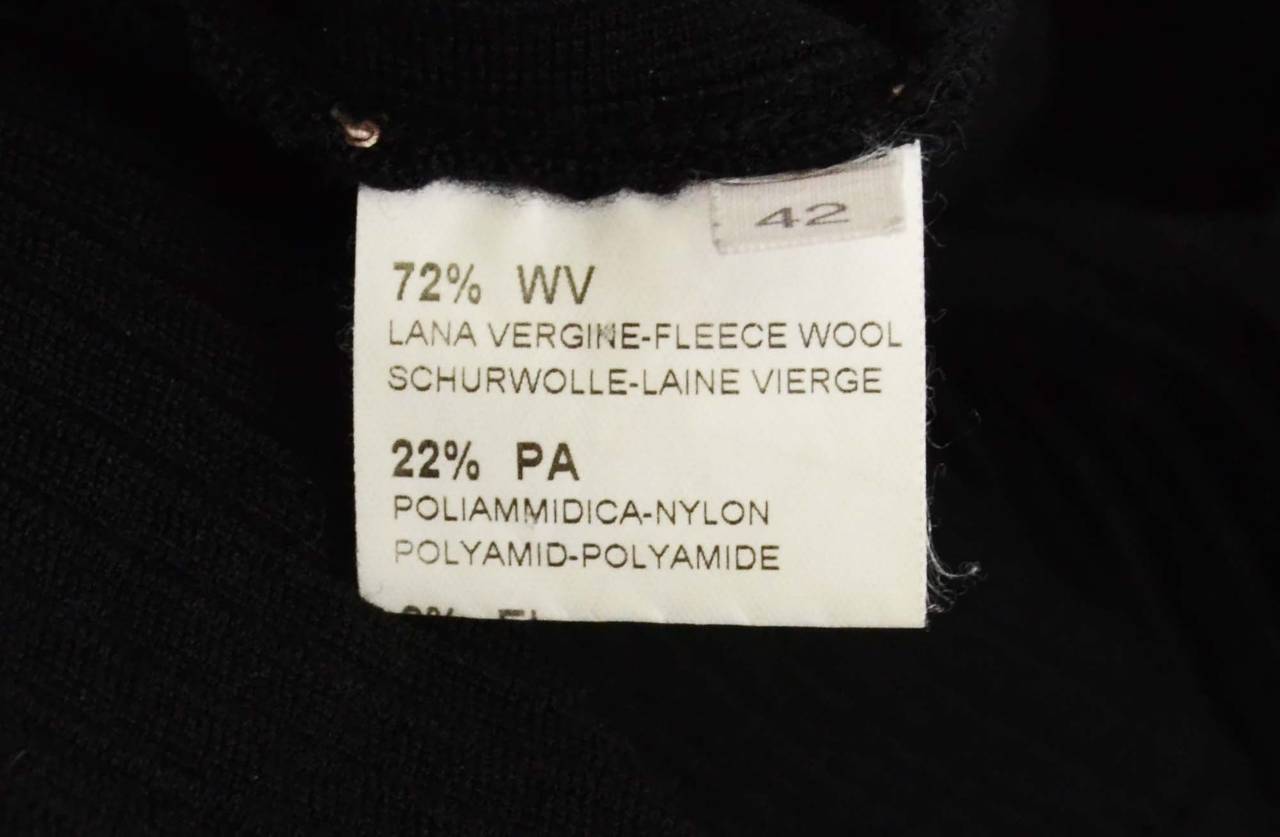 Women's ALAÏA Black Ribbed Wool 3/4 Sleeve V-Neck Dress sz 42