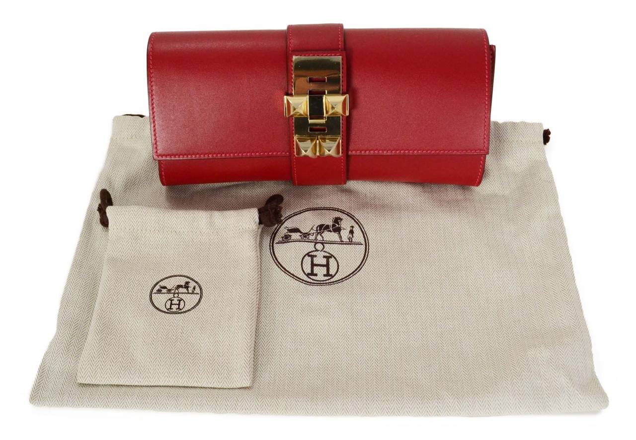 HERMES Rouge Vif Tadelakt Leather 23cm Medor Clutch Bag PHW 5