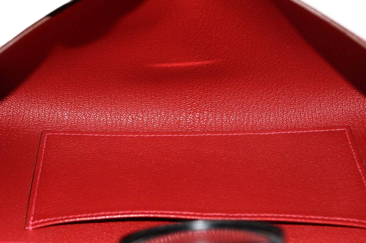 HERMES Rouge Vif Tadelakt Leather 23cm Medor Clutch Bag PHW 2