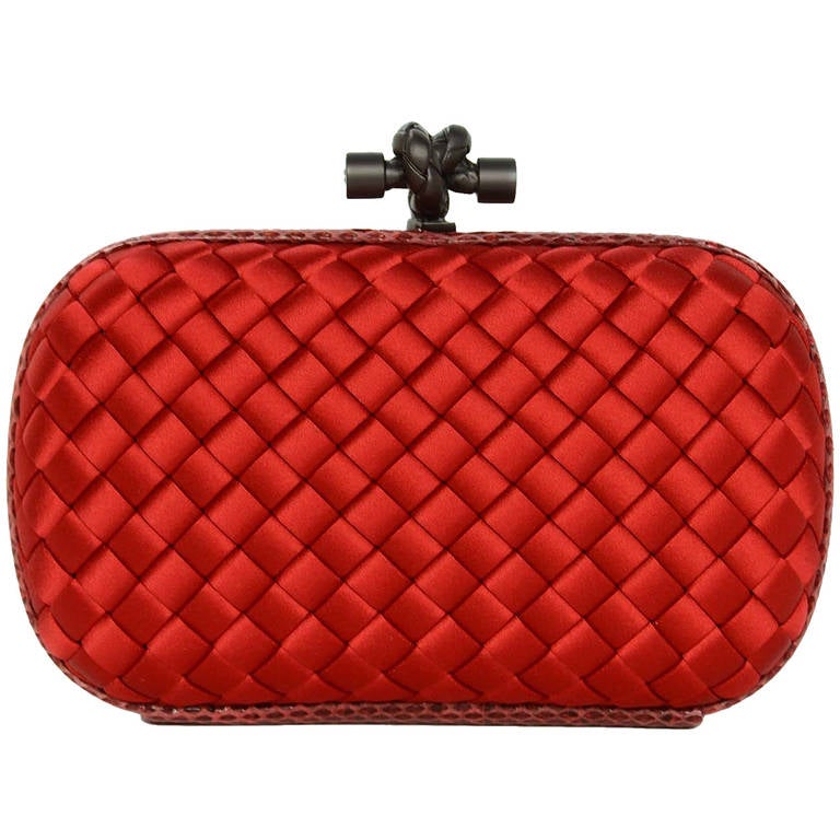 Bottega Veneta Box Knot Clutch Intrecciato Satin Small at 1stDibs  bottega  box knot clutch, silver bottega clutch, bottega box clutch