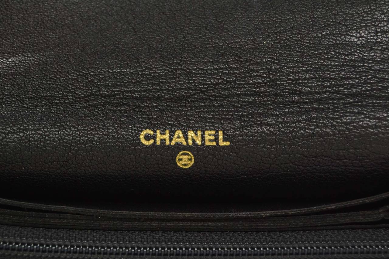 CHANEL Vintage '92 Black Quilted Leather Wallet & Chain GHW 3