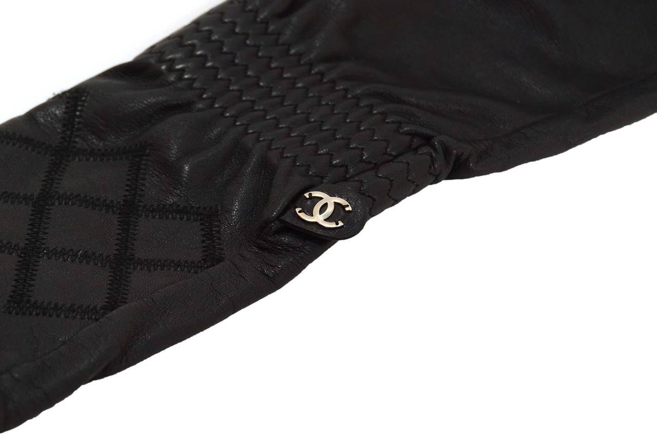 Women's CHANEL Black Leather 3/4 Sleeve Gloves sz 7.5