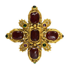 Chanel Vintage '70s-'80s Goldtone & Gripoix Maltese Cross Brooch/Pendant