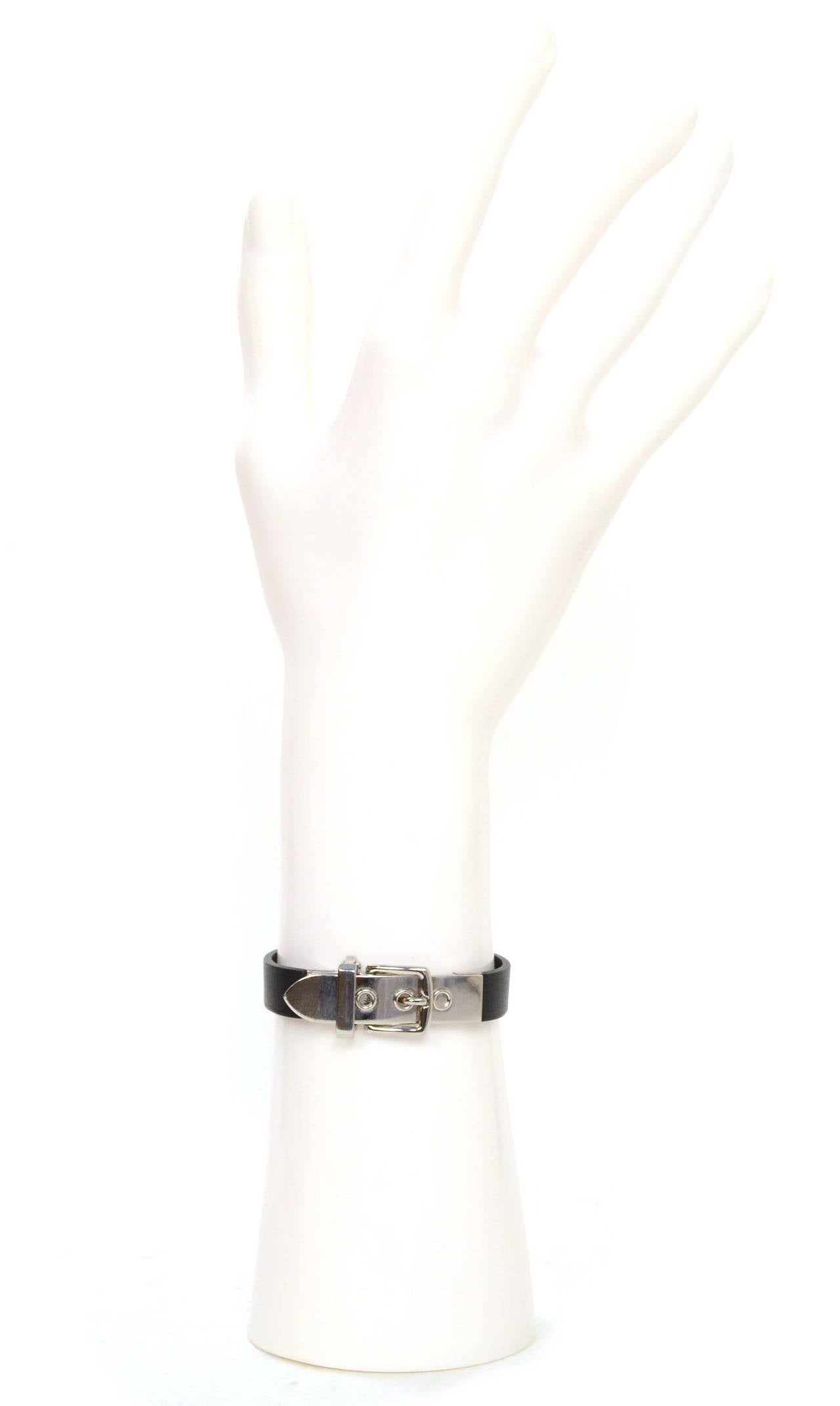 Hermes Black Leather & Palladium Buckle Bracelet sz XS In Excellent Condition In New York, NY