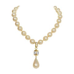 CHANEL Vintage '86 Pearl & Crystal Tear Drop Necklace 5