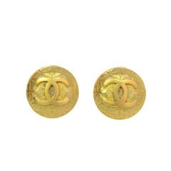 Chanel Vintage '95 Quilted Gold CC Clip On Earrings