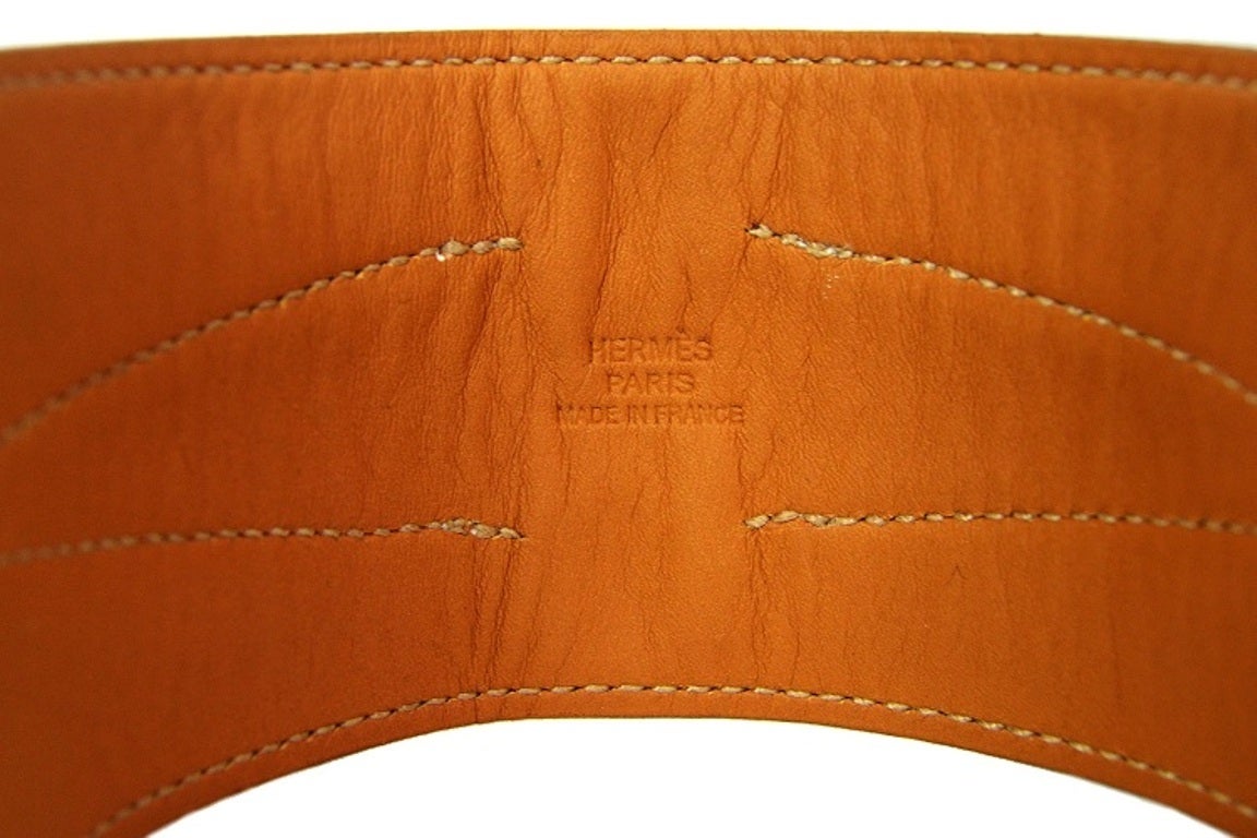 HERMES 2010 Tan Leather Thick Cuff Bracelet W/ Silvertone Circle Detail In Excellent Condition In New York, NY