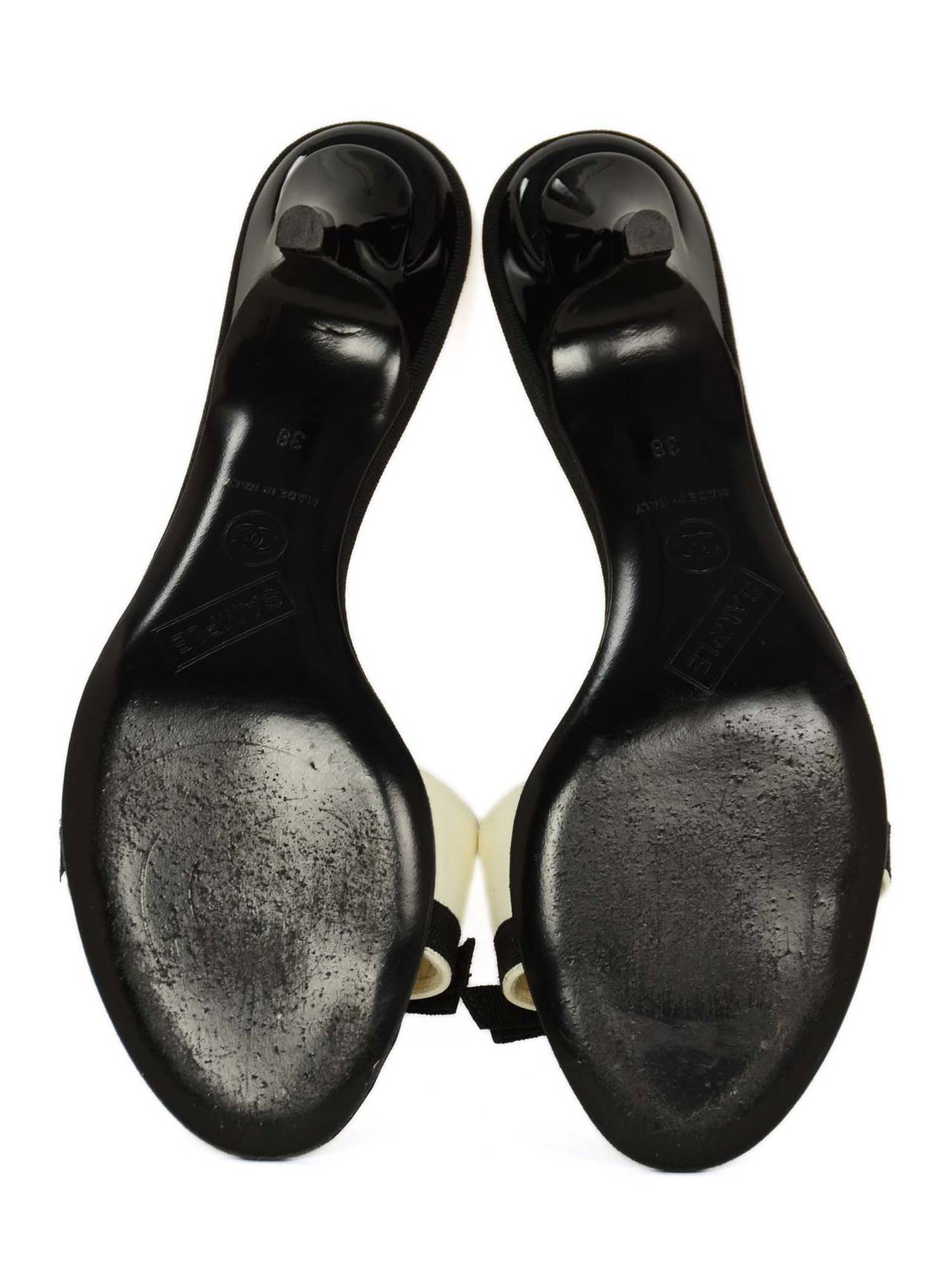 Women's CHANEL Black/Cream Mules W/Grosgrain Bow Sz 38