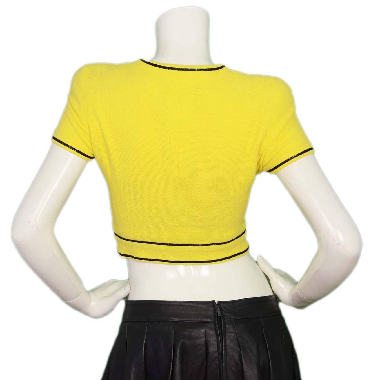 yellow short sleeve jacket