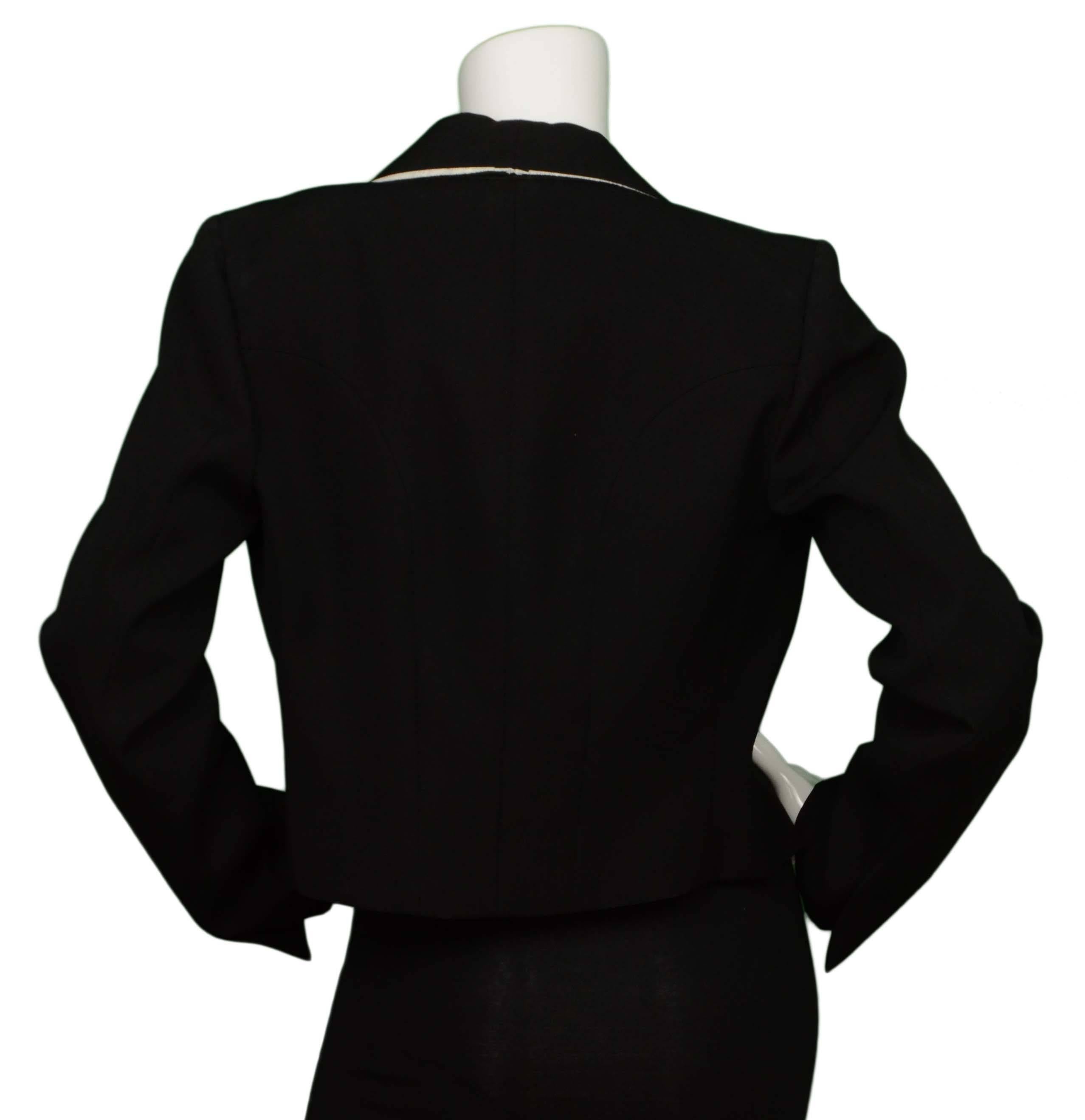 Balenciaga Black Cropped Tuxedo Jacket sz 36 In Excellent Condition In New York, NY
