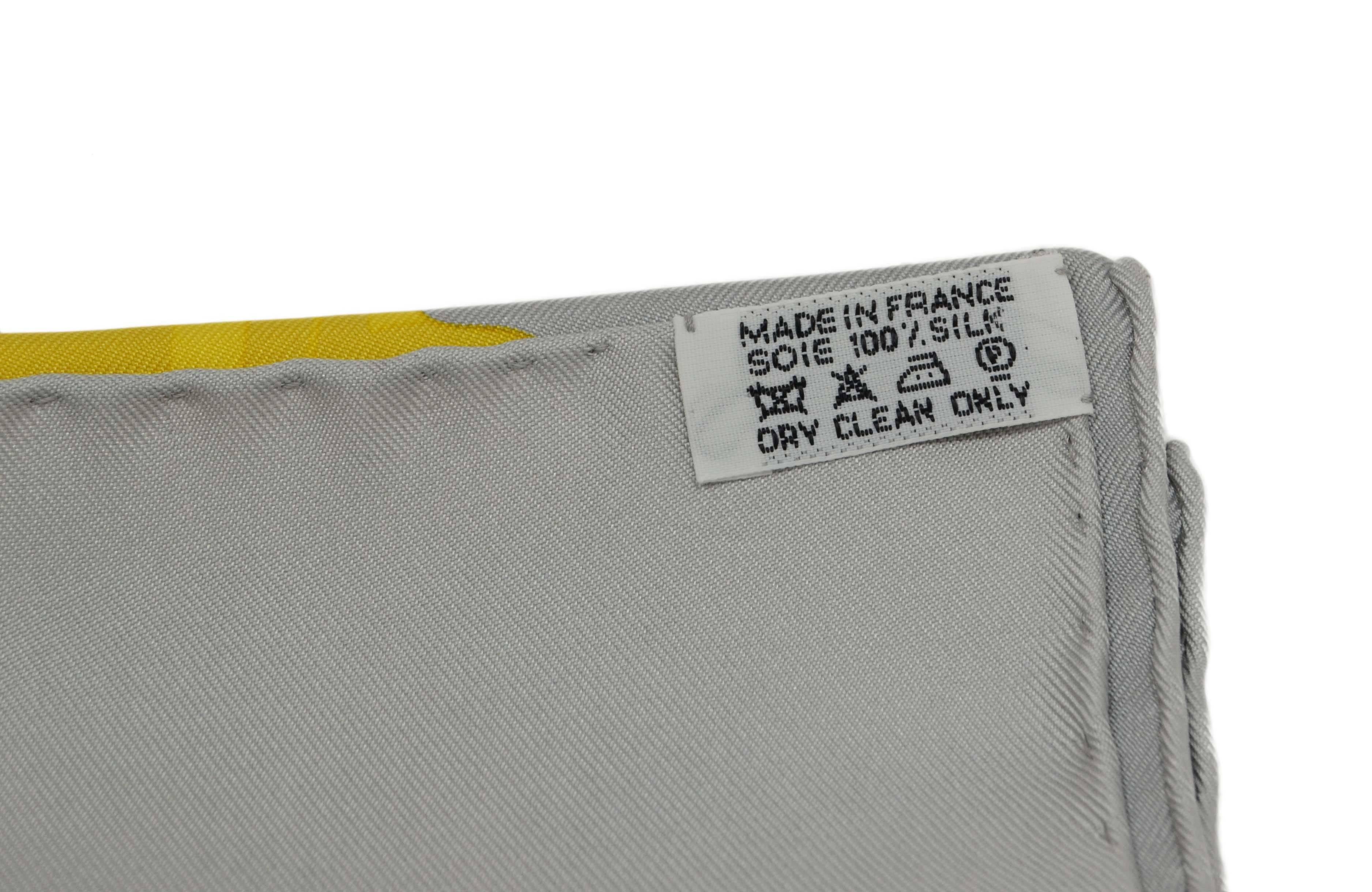 Hermes Yellow & Grey Paint Splatter 90cm Silk Scarf In Excellent Condition In New York, NY