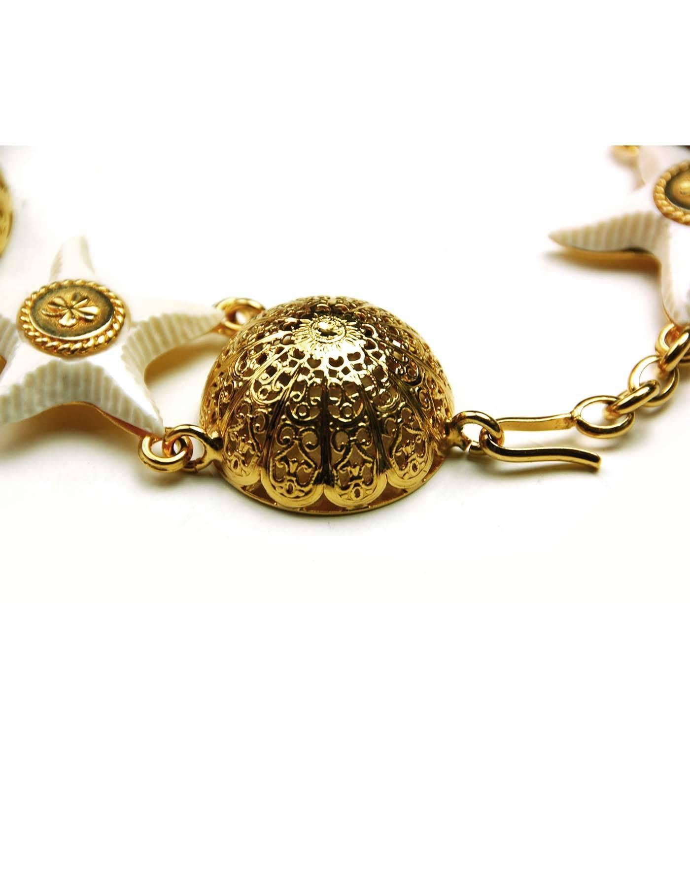 Chanel Vintage Gold & White Starfish Choker In Excellent Condition In New York, NY