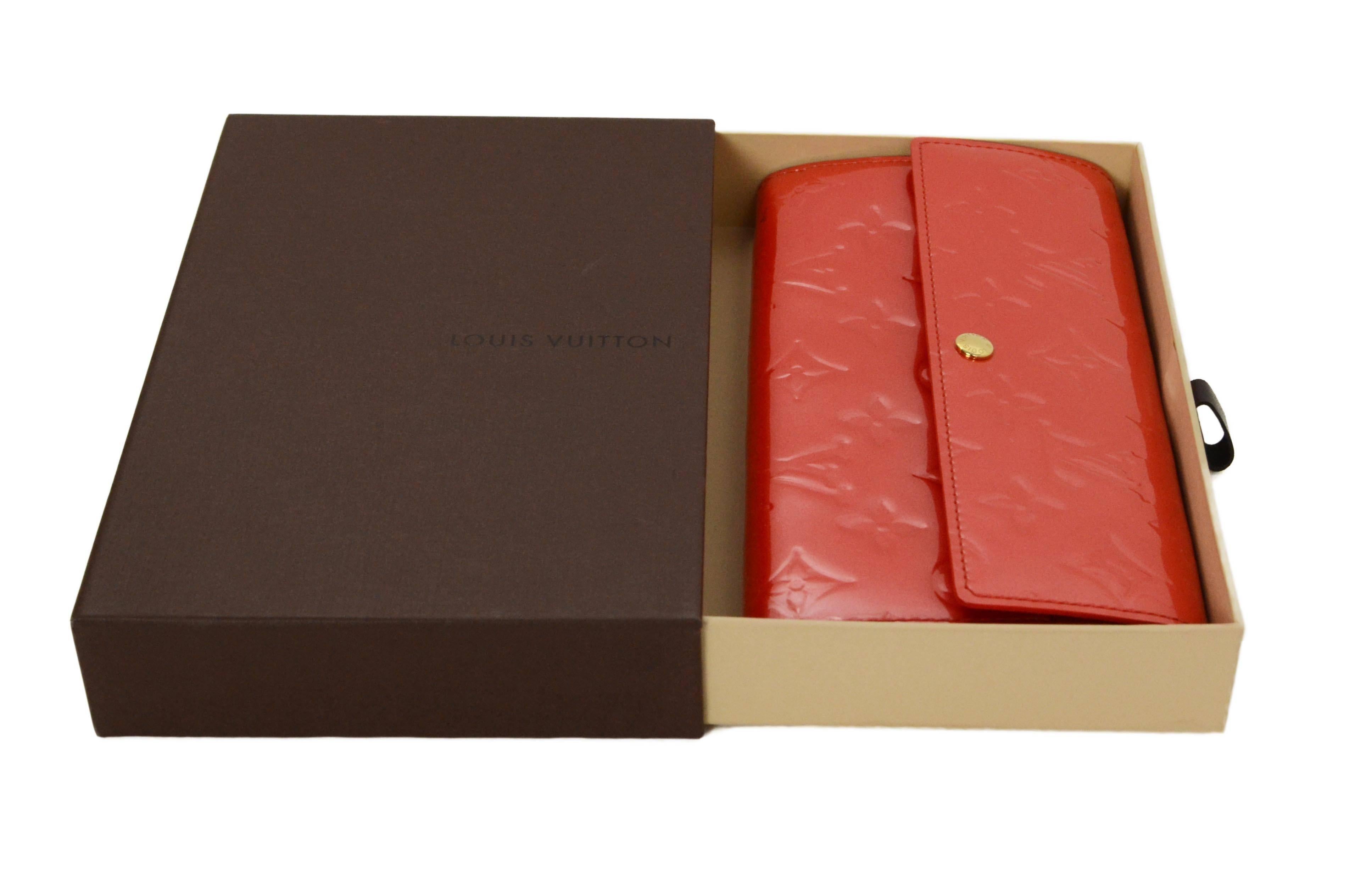 Louis Vuitton Red Vernis Sara Wallet GHW 4