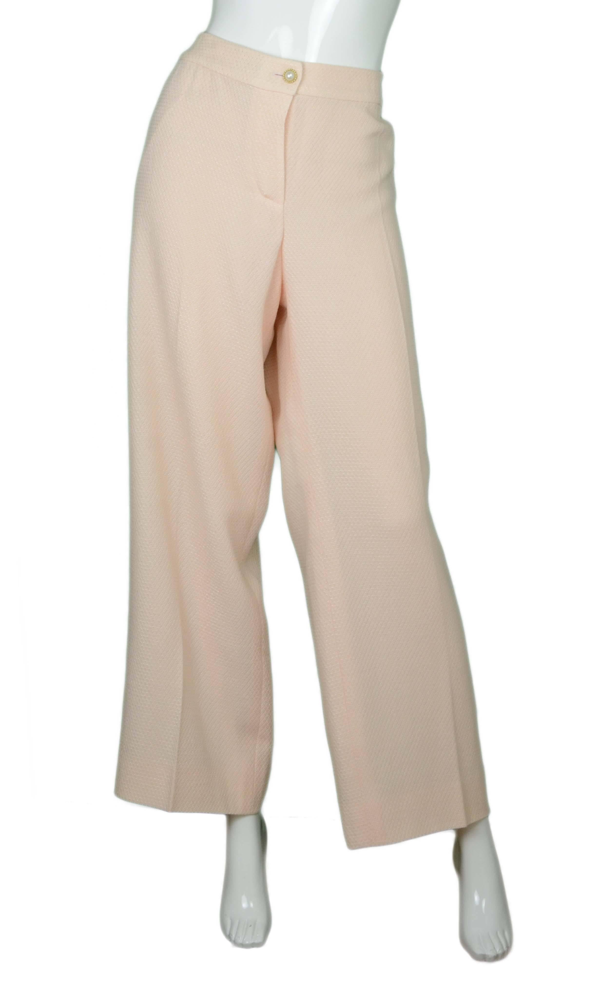Chanel Pale Pink Wool Pant Suit sz 44 In Excellent Condition In New York, NY