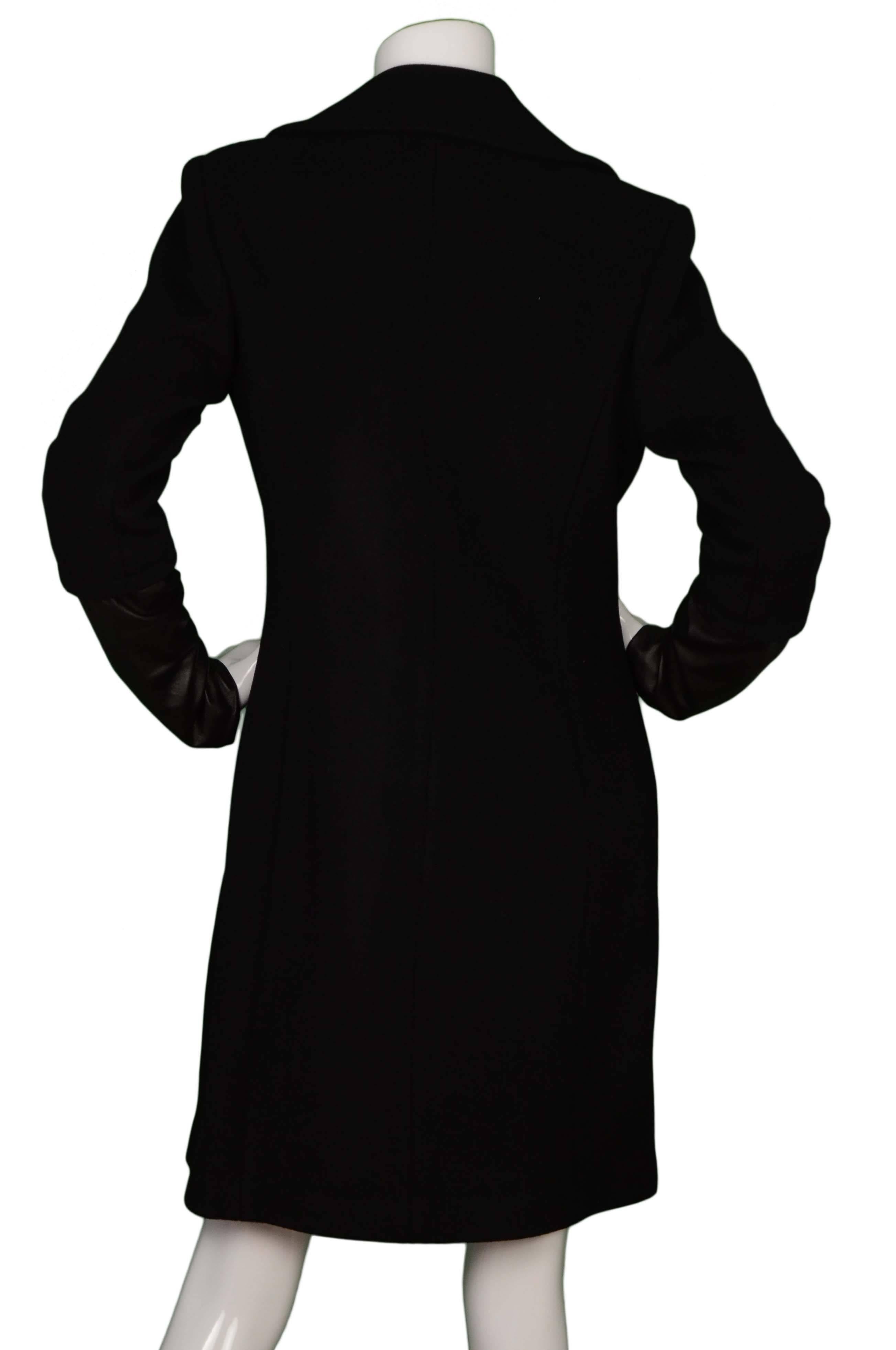 Elie Tahari Black Wool & Leather Coat sz 4 In Excellent Condition In New York, NY