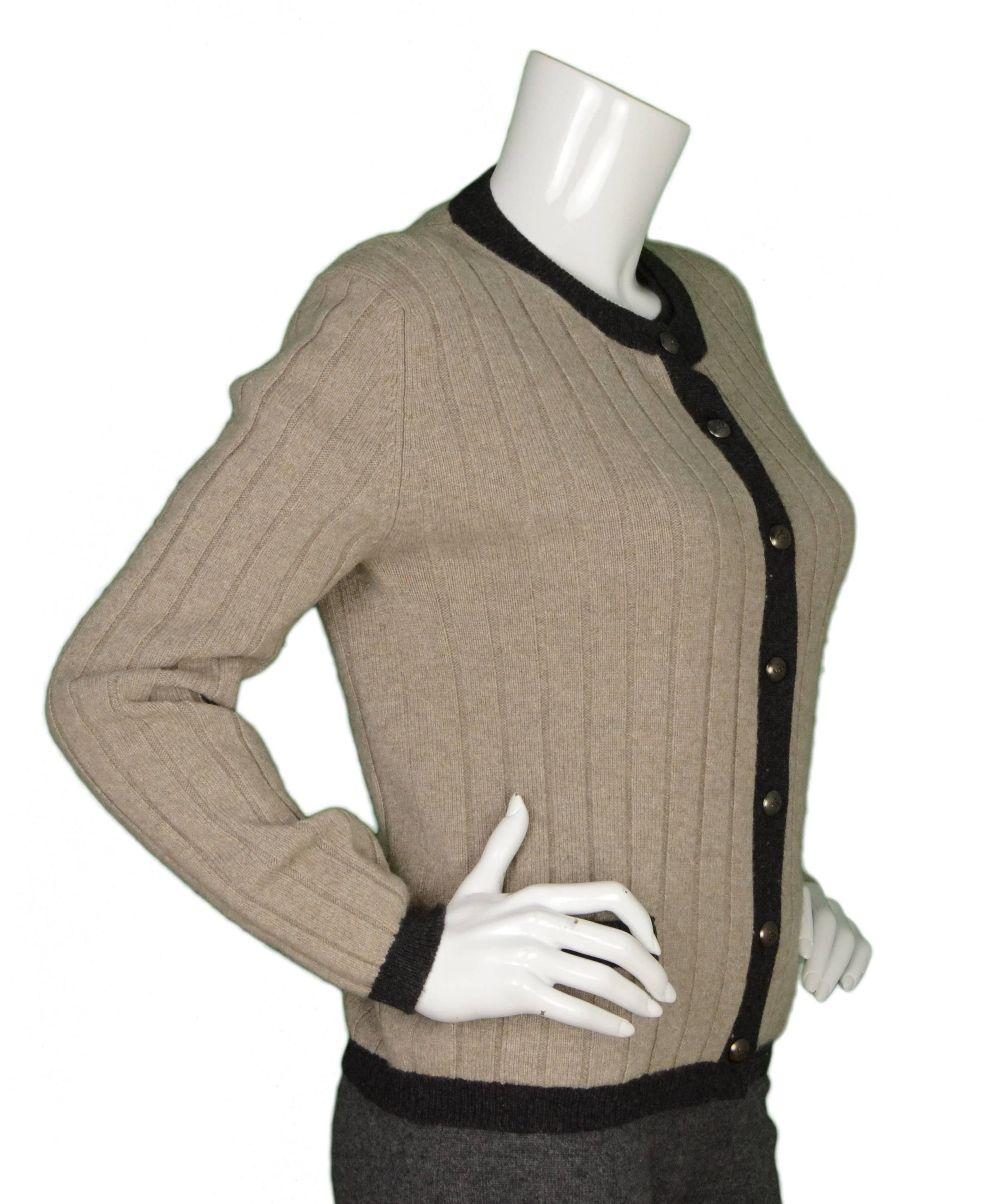 Women's Chanel Vintage '97 Beige Cashmere Sweater Set sz 44