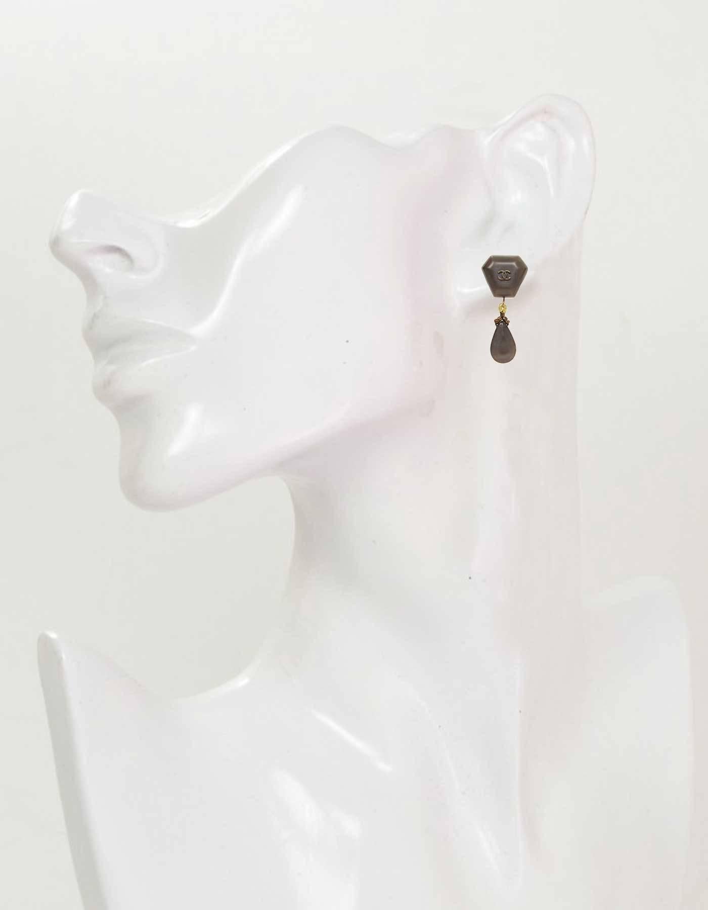Women's Chanel Vintage '99 Bronze Dangling Clip On Earrings