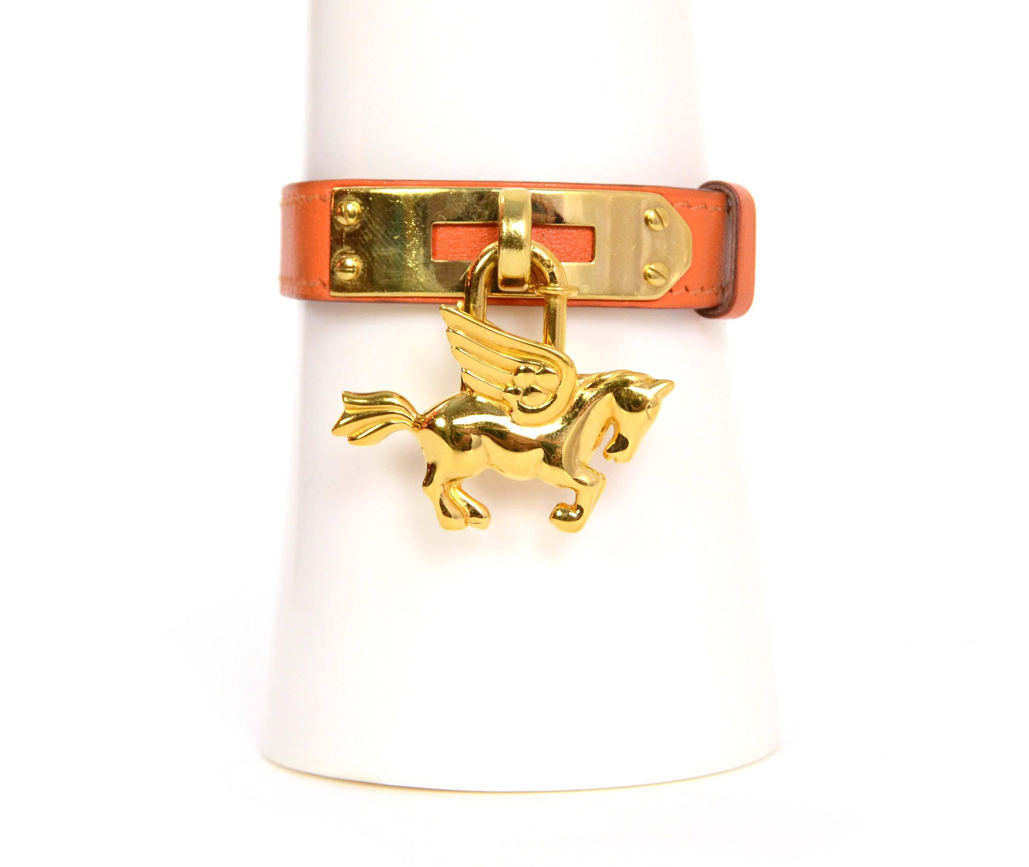 Hermes Vintage '99 Orange & Gold Pegasus Cadena Bracelet In Excellent Condition In New York, NY