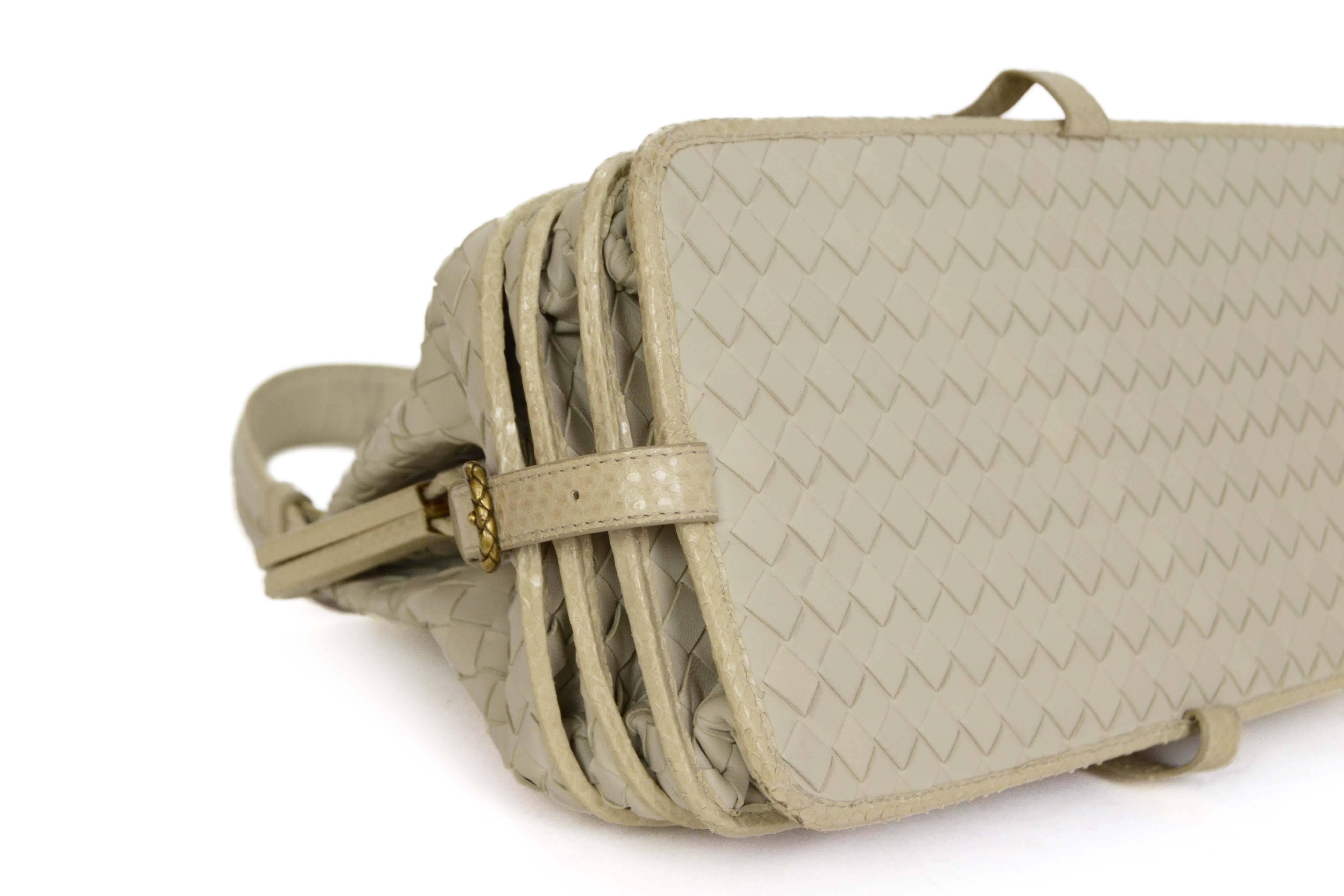 Bottega Veneta Cream Woven Leather Frame Bag BHW In Excellent Condition In New York, NY