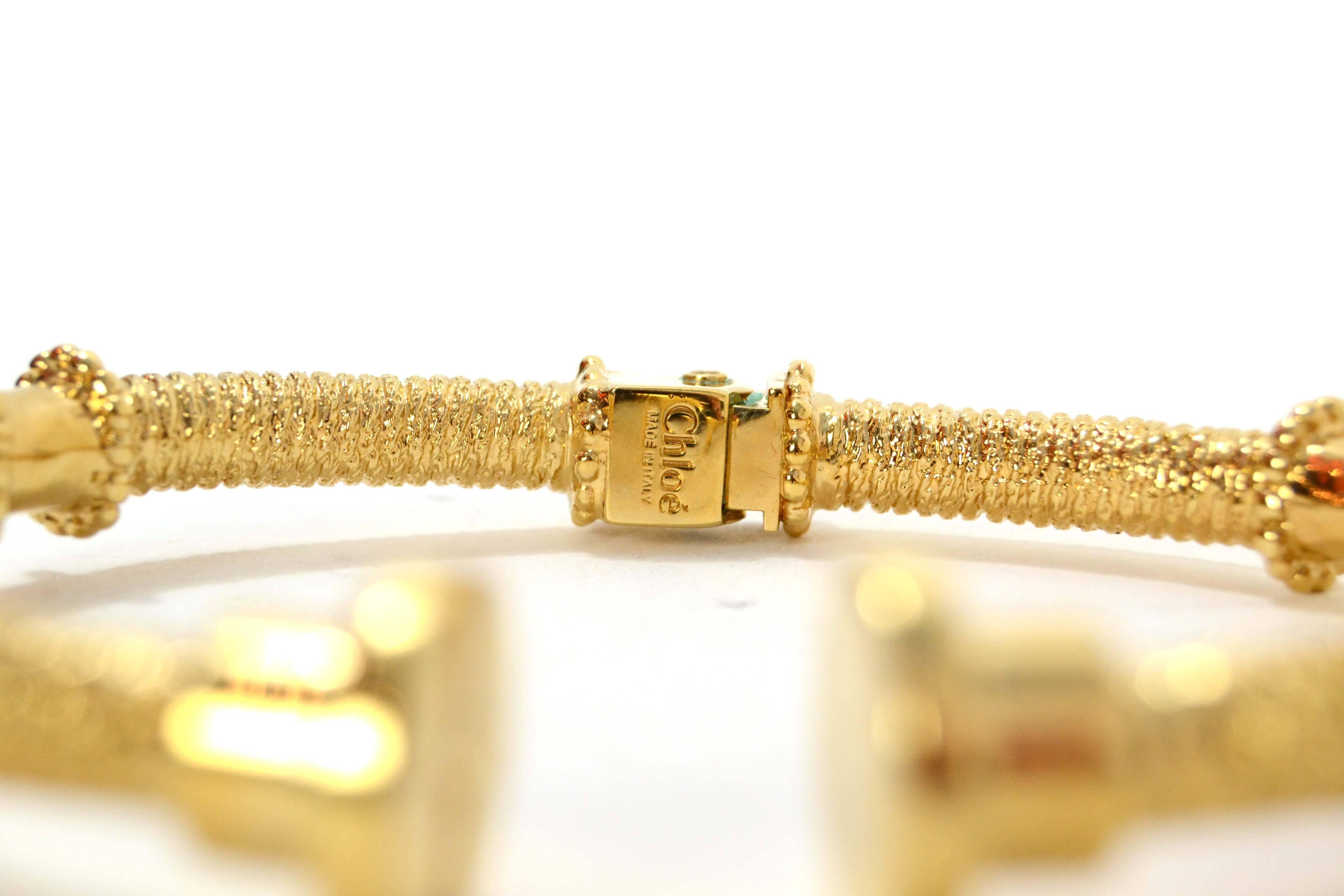 Chloe Textured Gold Frankie Anklet RT. $630 In Excellent Condition In New York, NY