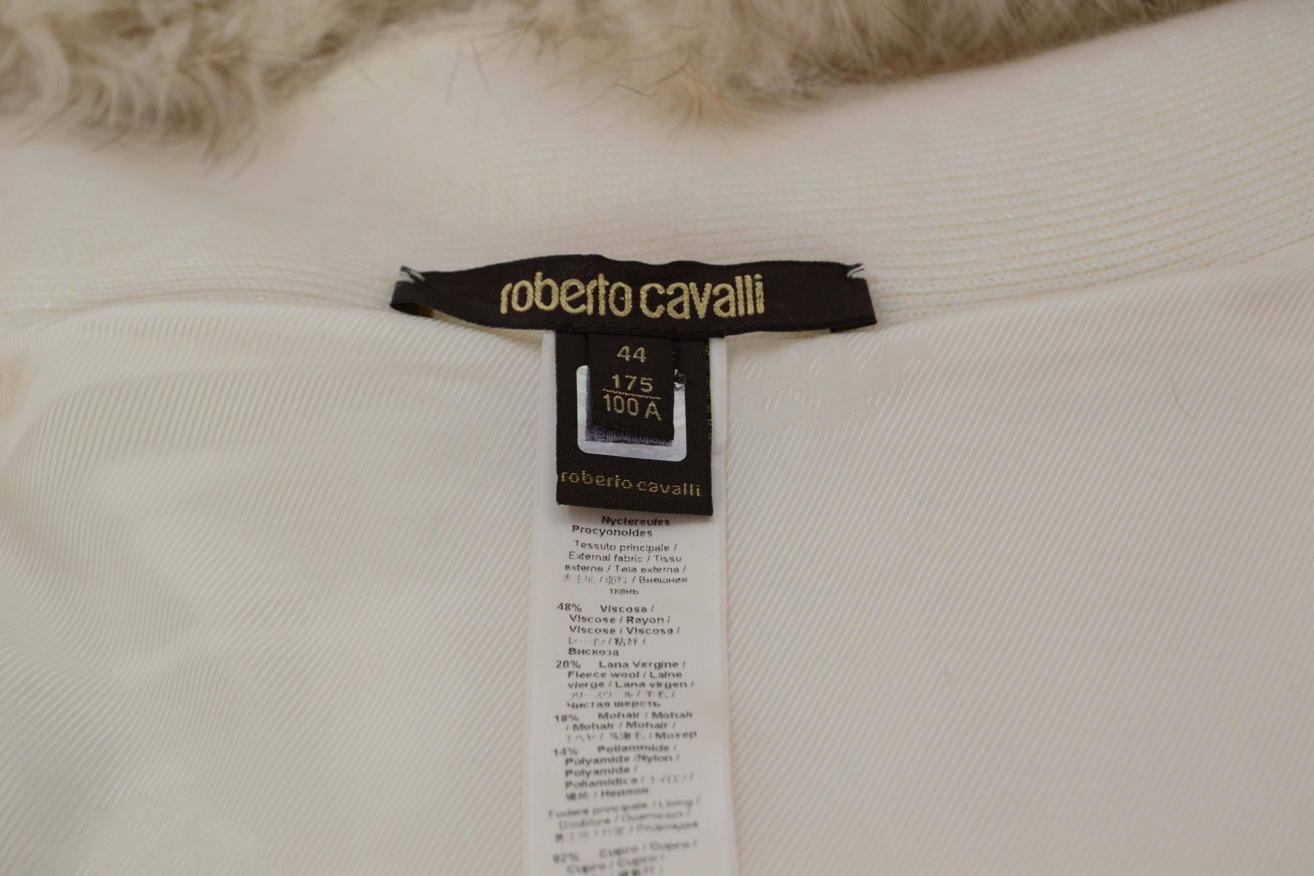 Women's Roberto Cavalli Cream Knit & Fur Collar Cape sz 44 rt. $2, 900