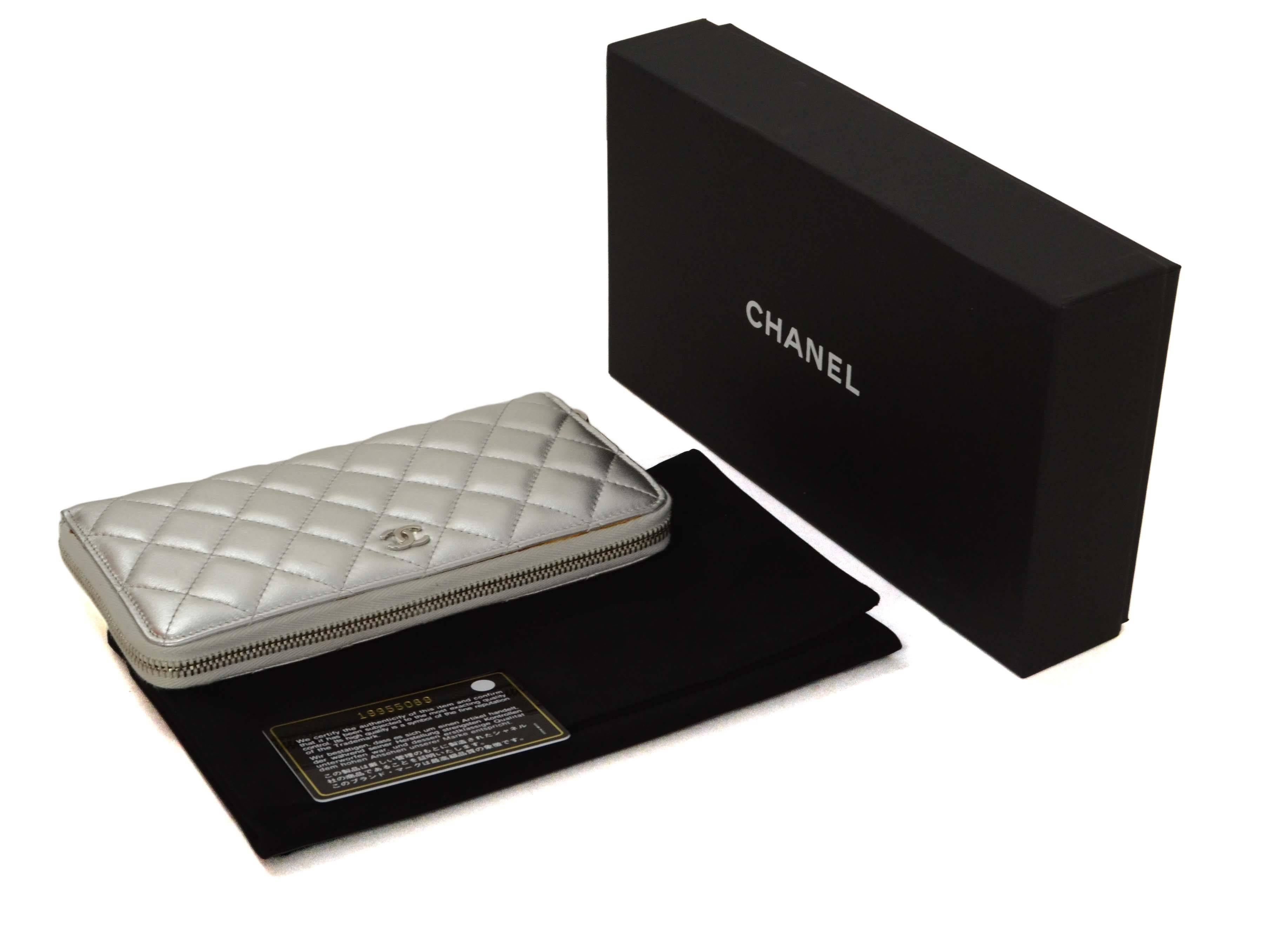Chanel Silver Quilted Lambskin Zippy Wallet SHW 6