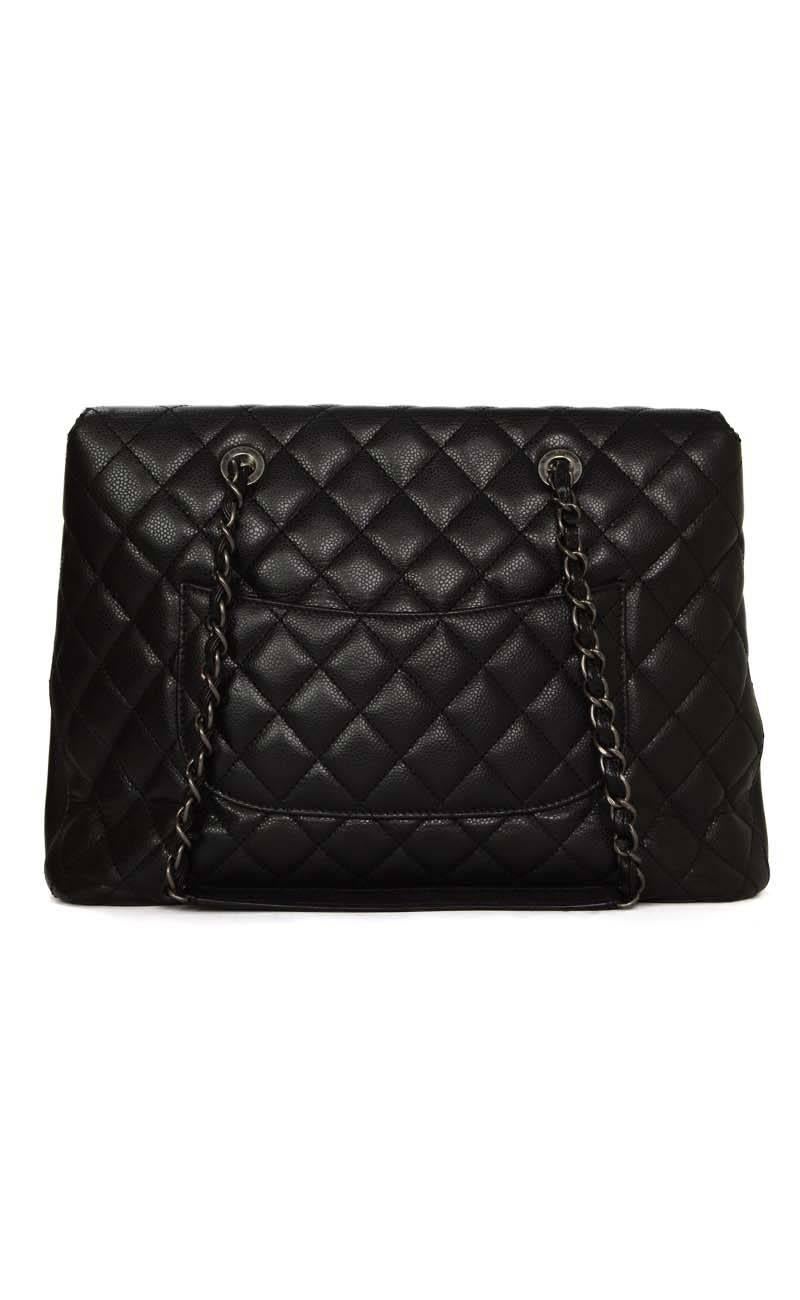 Chanel '15 Black Quilted Caviar Shopper Tote SHW In Excellent Condition In New York, NY