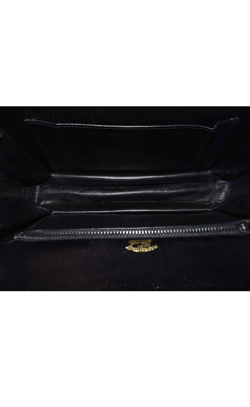 Gucci Vintage Black Leather Shoulder Bag GHW 2