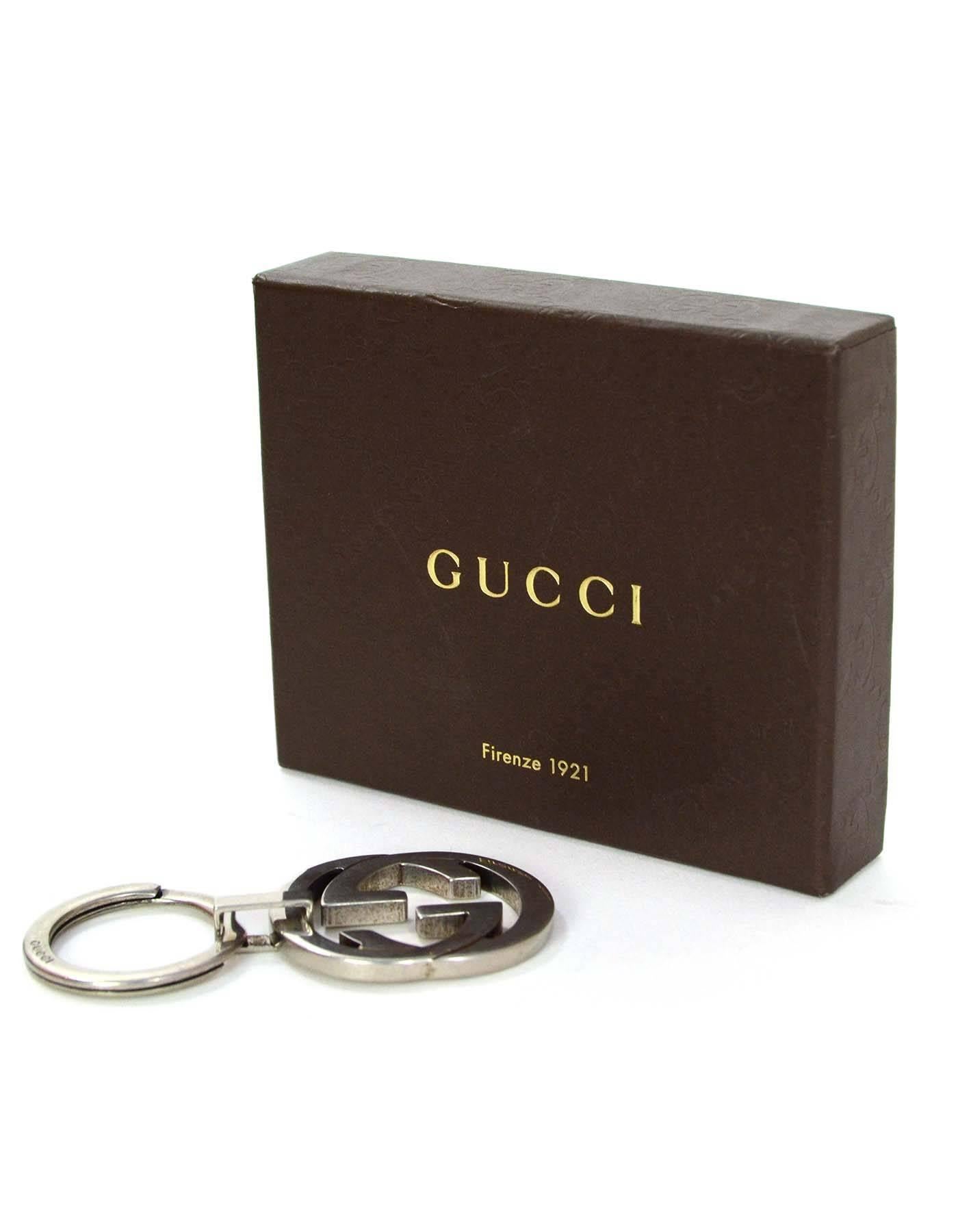Gucci Silver Logo Key Ring In Excellent Condition In New York, NY