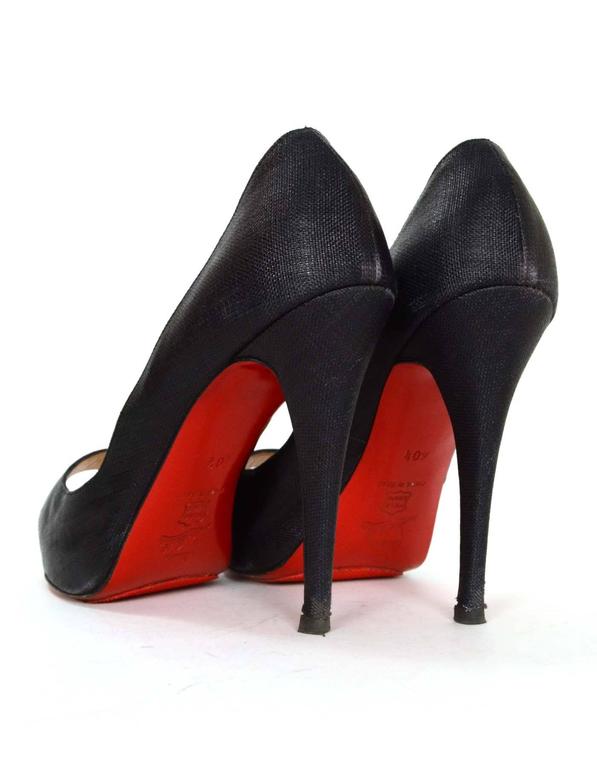 Christian Louboutin Charcoal Coated Canvas Peep Toe Pumps sz 40.5 For Sale  at 1stDibs