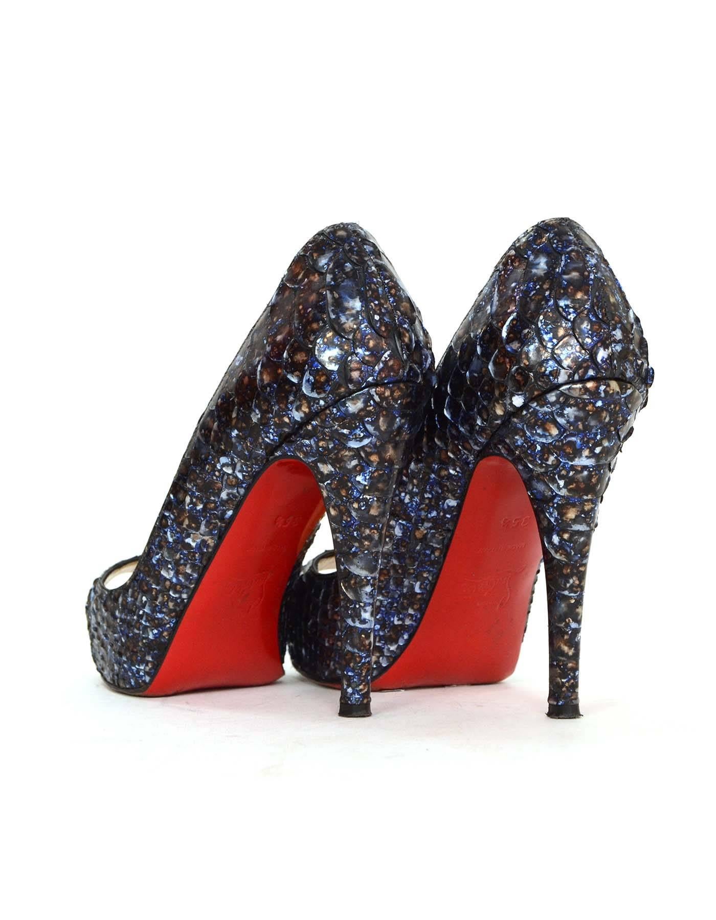 Women's Christian Louboutin Metallic Blue Python 'Very Prive' Peep-Toe Pumps sz 35.5