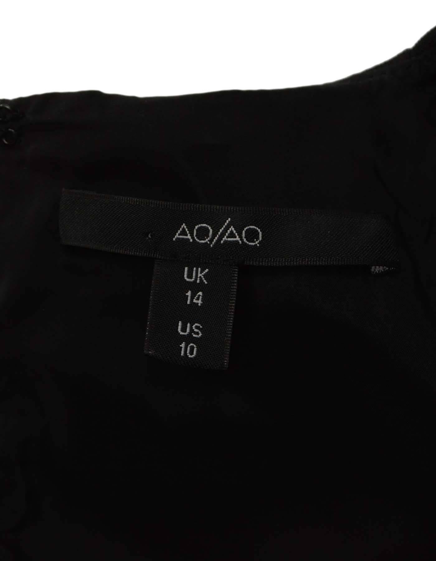 AQ/AQ Black Caped Cocktail Dress sz 10 In Excellent Condition In New York, NY