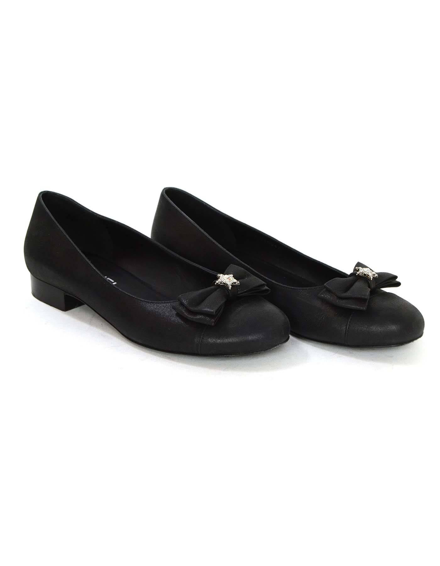Women's Chanel Black Iridescent Calfskin Flats sz 38