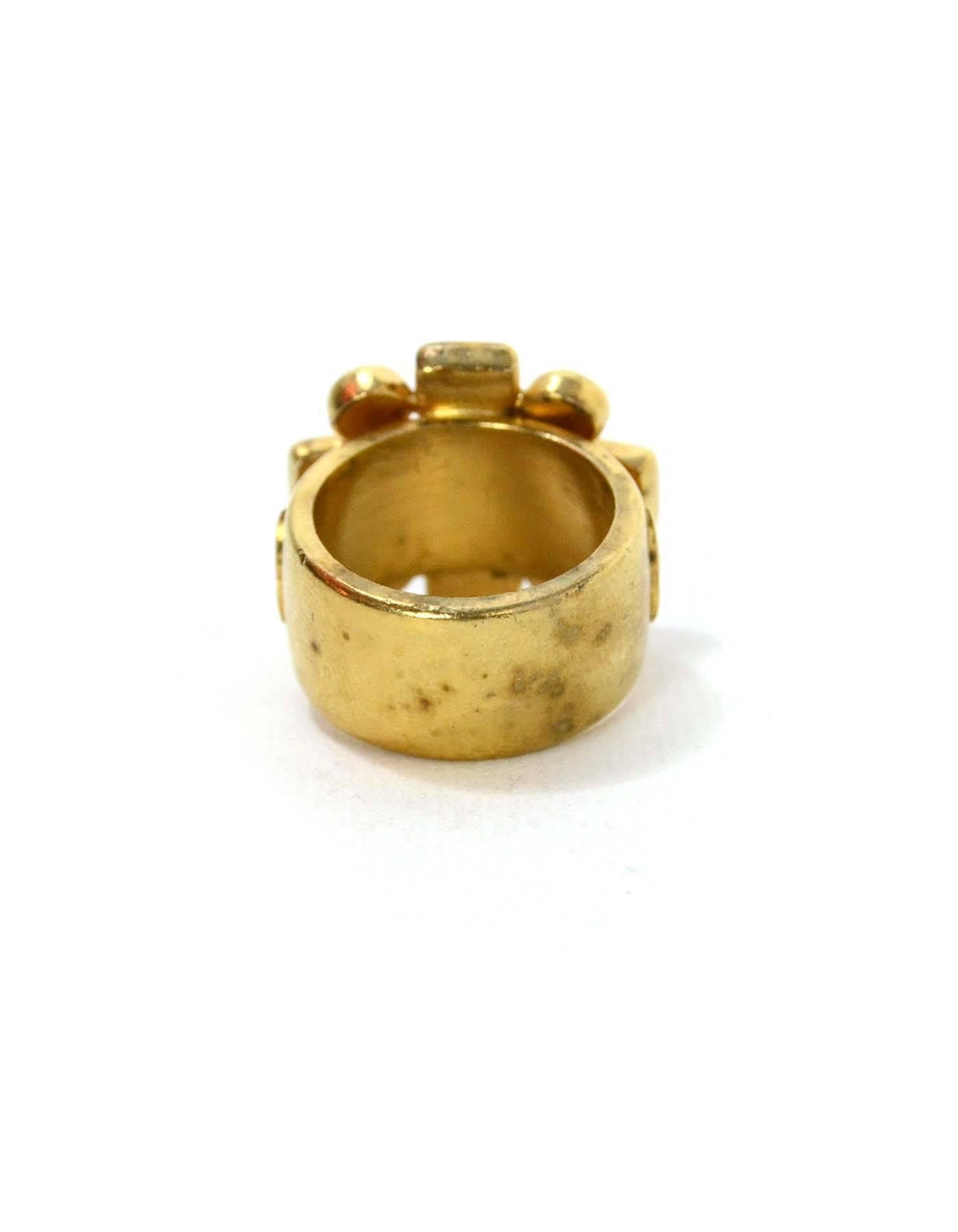Chanel Gold & Black Flower Cocktail Ring sz 6.5 In Excellent Condition In New York, NY