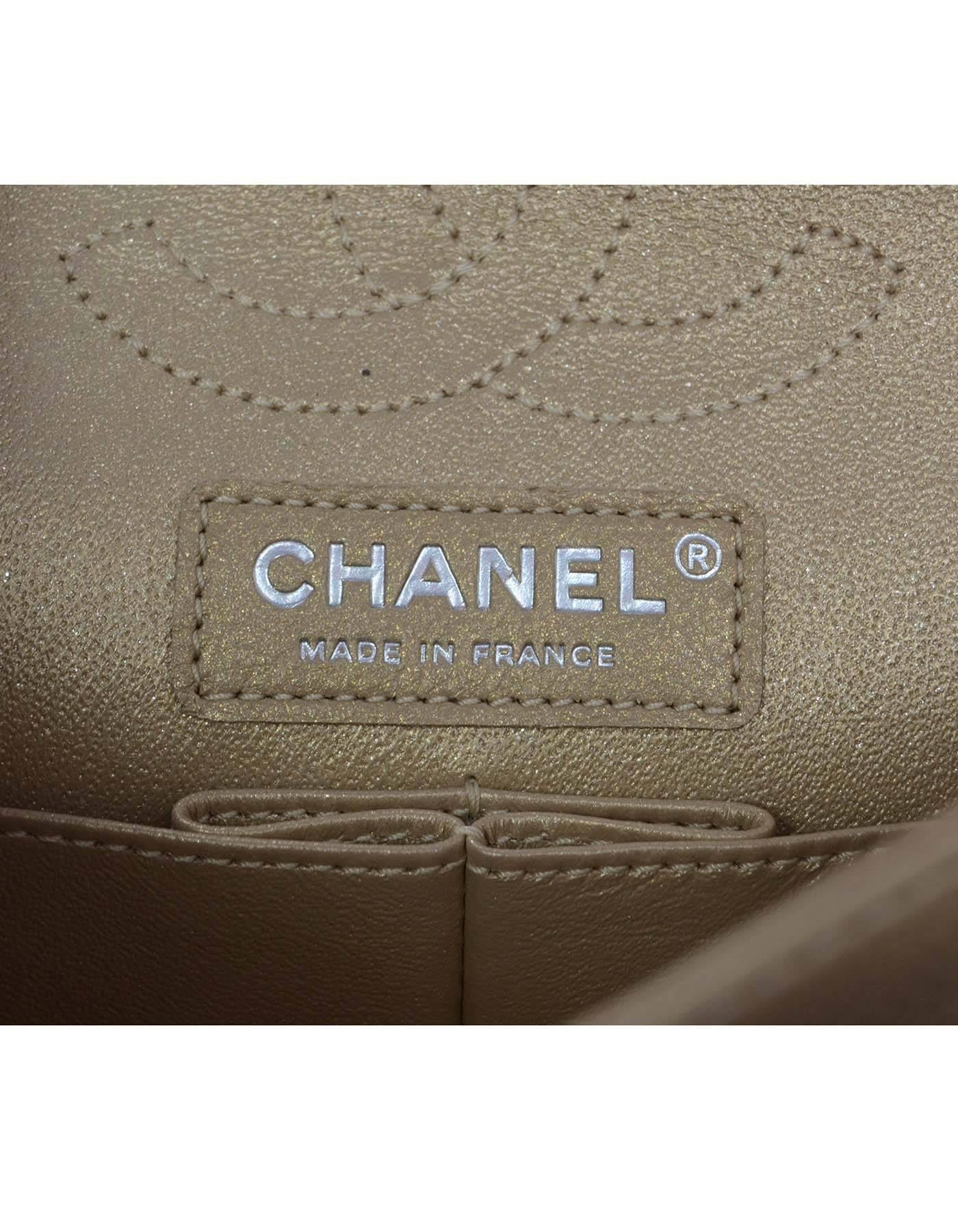 Chanel Rare Collectors Gold Distressed Lucky Charms ReIssue Bag 2.55 rt. $8, 775 2