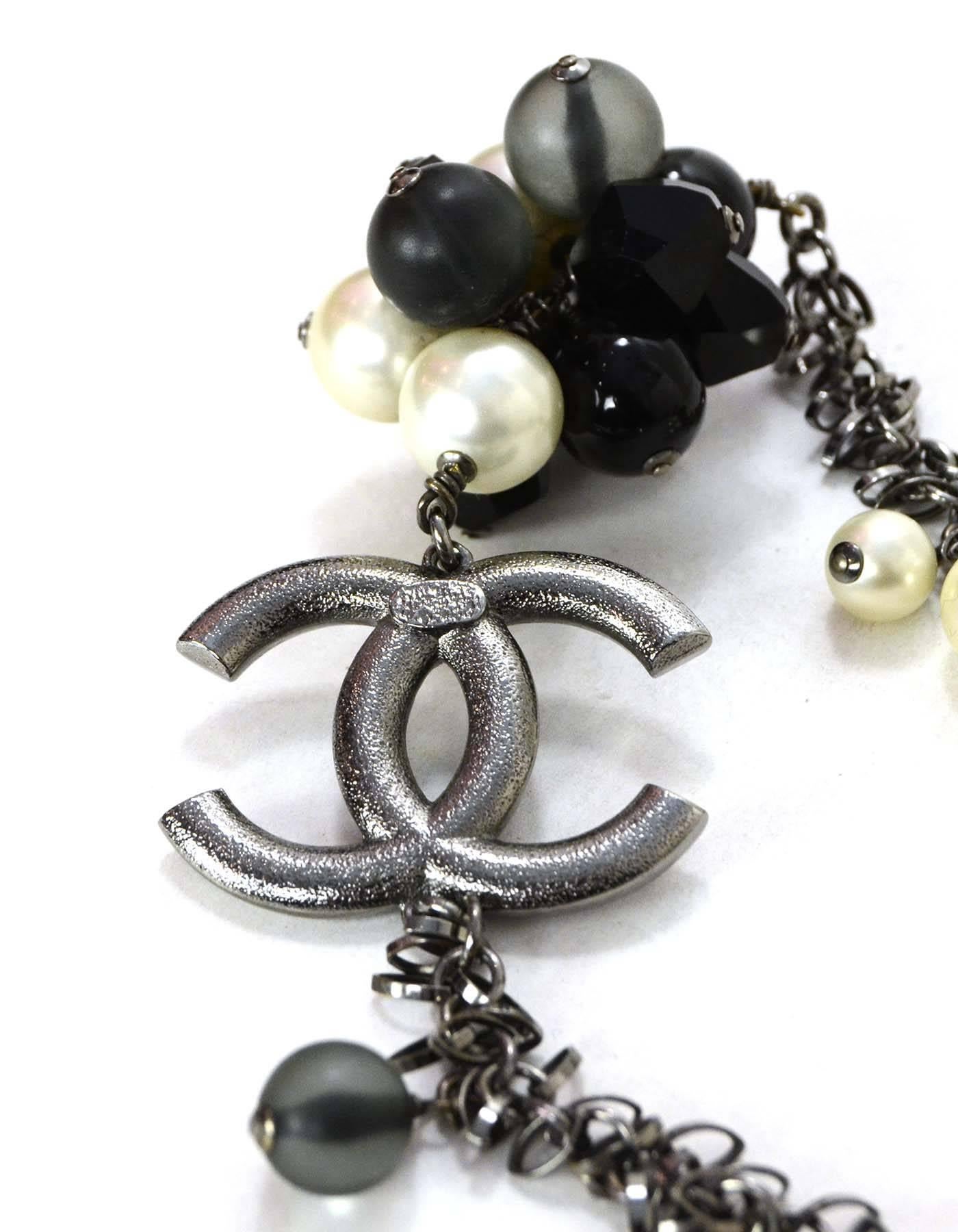 Chanel Pearl & Black Beaded CC Pendant Lariat Necklace In Excellent Condition In New York, NY