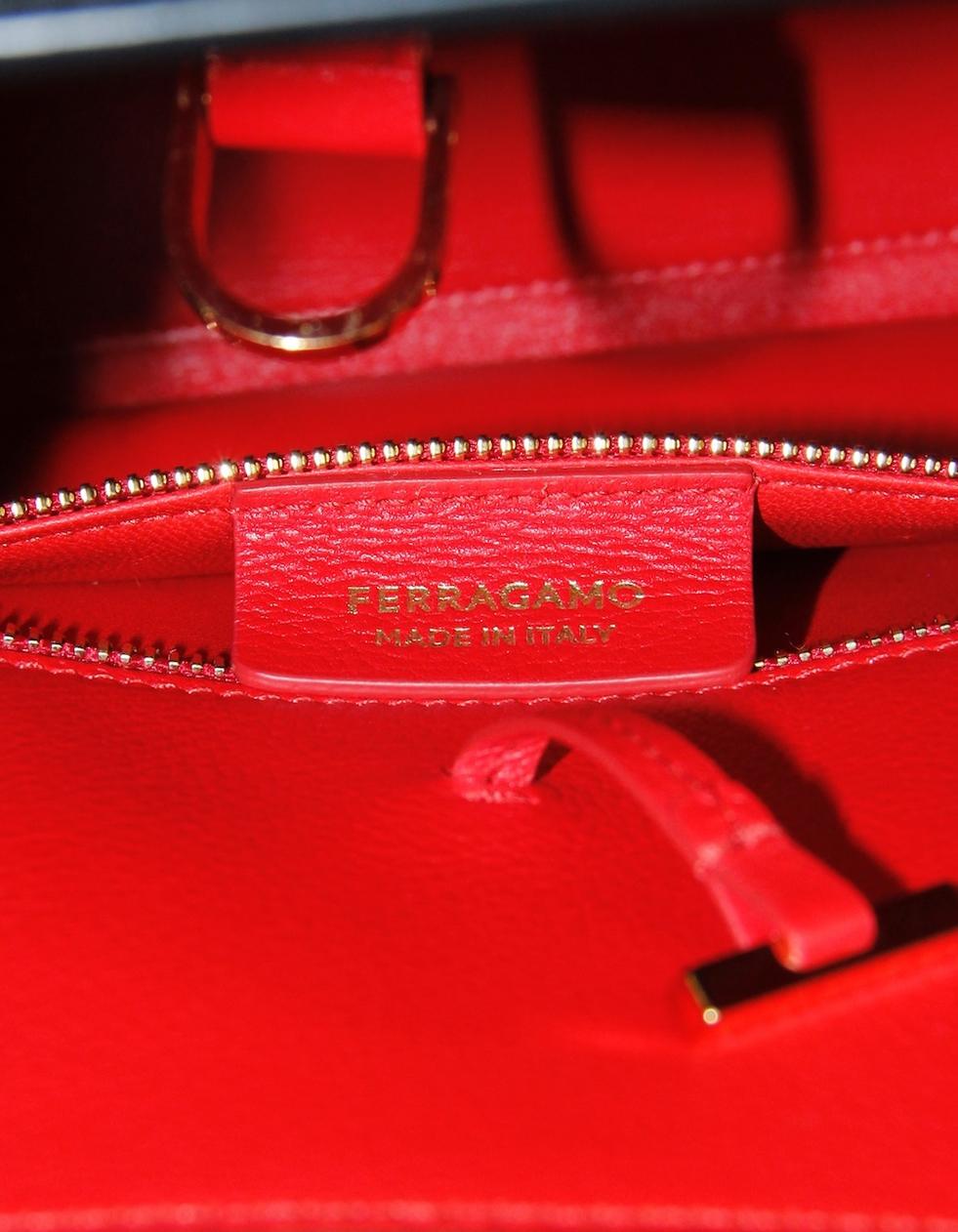 Salvatore Ferragamo Borsa con manico superiore in pelle nera/rossa in vendita 3