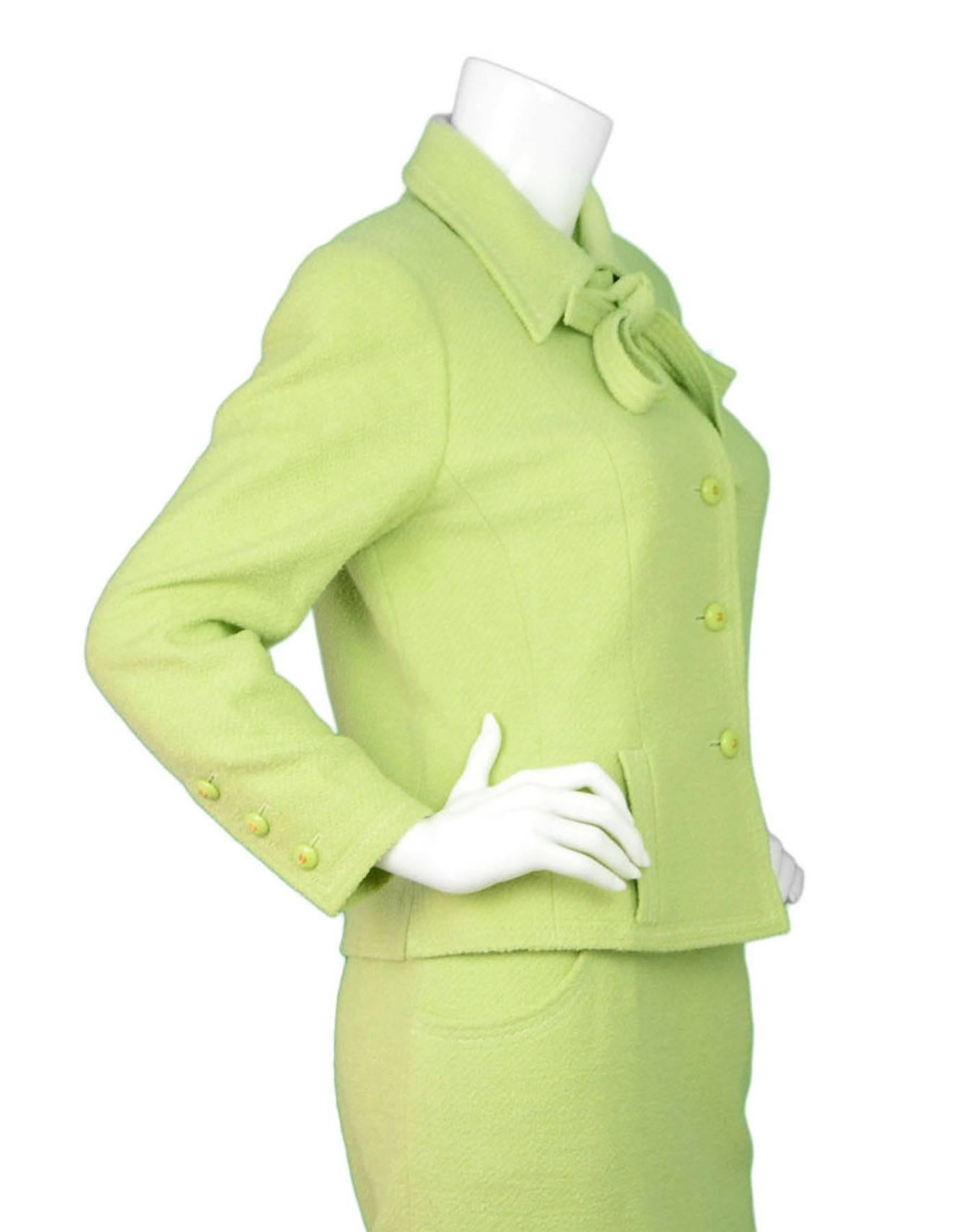 Women's Chanel Chartreuse Boucle Button-Up Jacket w/ Neck Tie