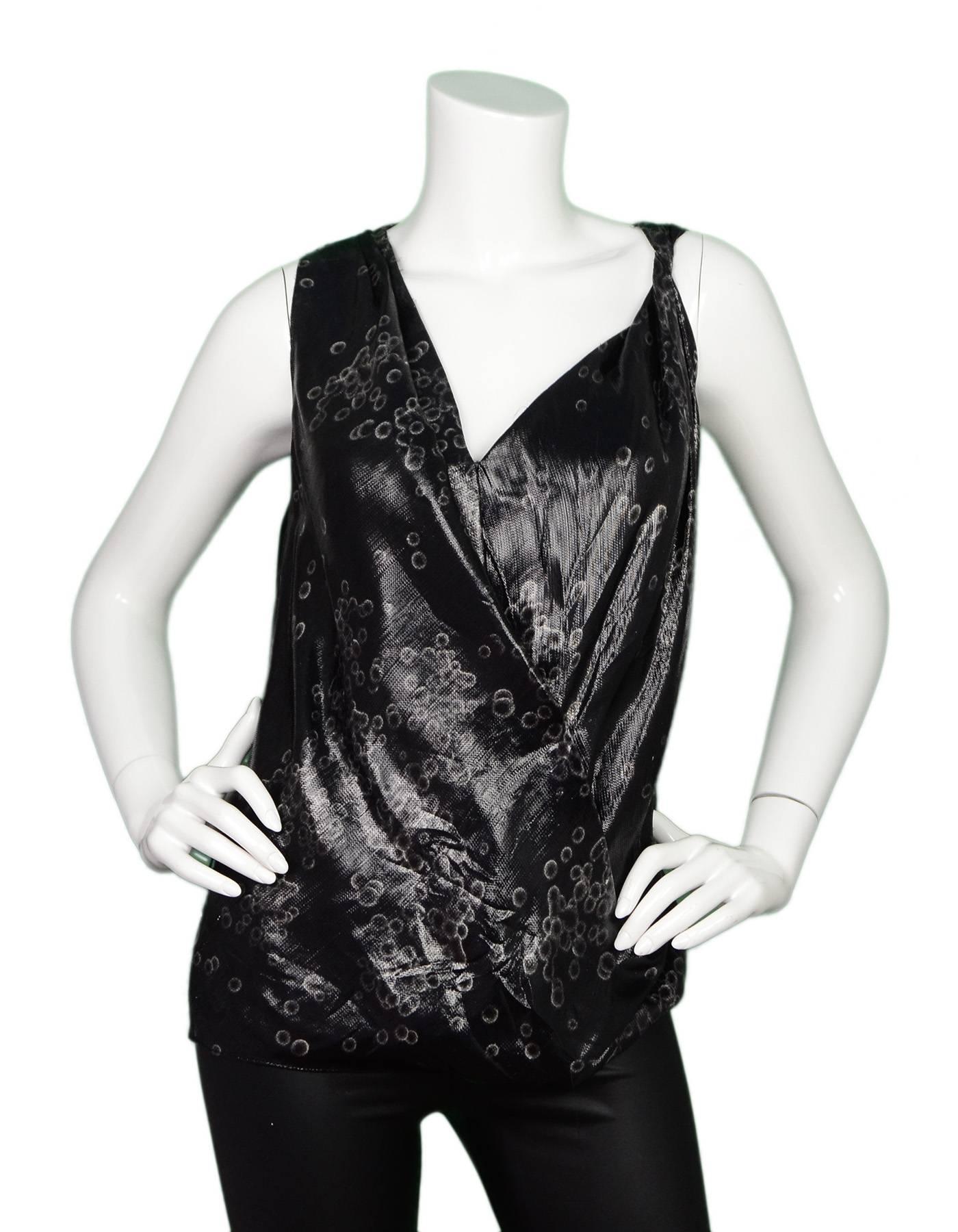 Balenciaga Black & White Sheen Sleeveless Blouse sz IT36 In Excellent Condition In New York, NY